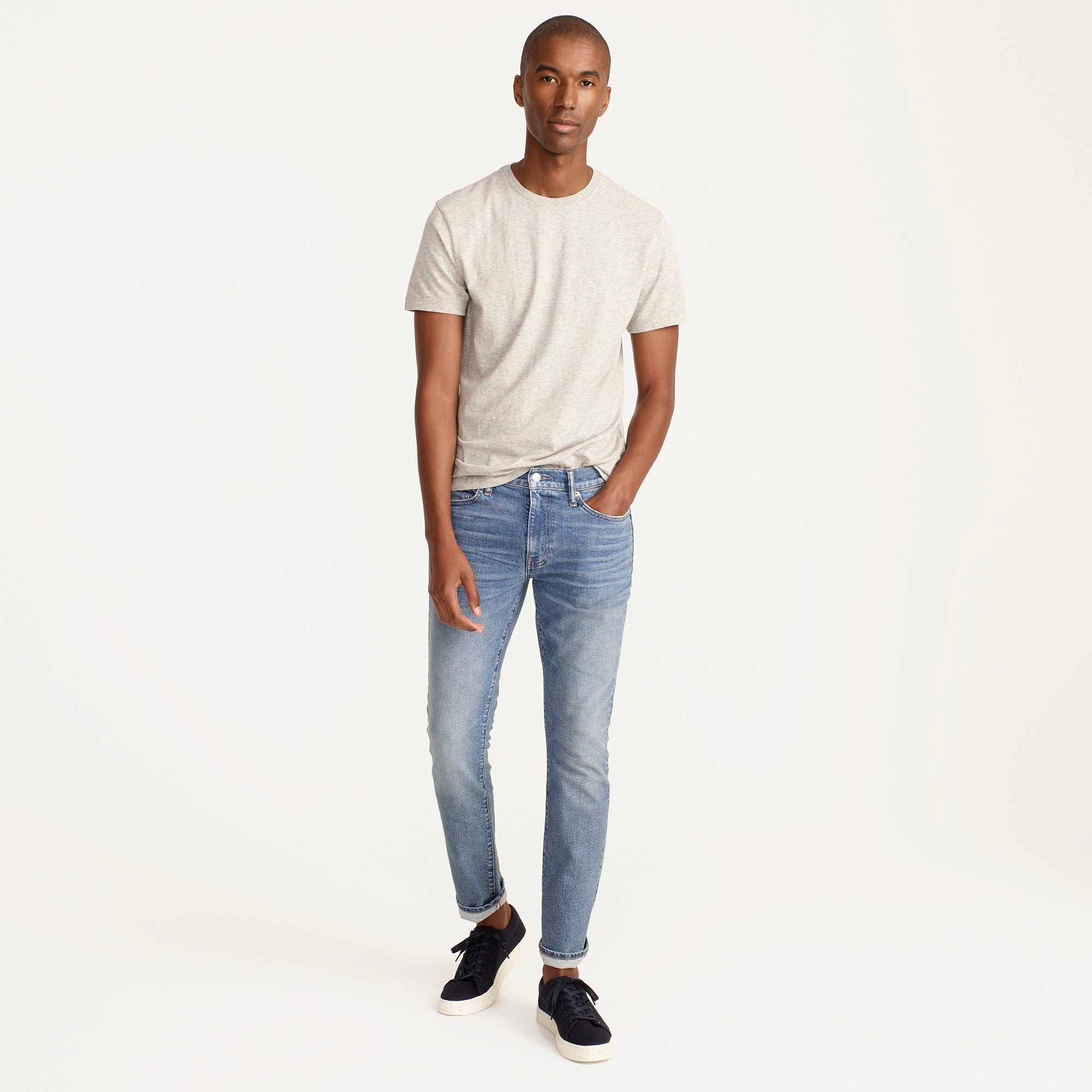 250 Skinny-fit stretch jean in three-year wash