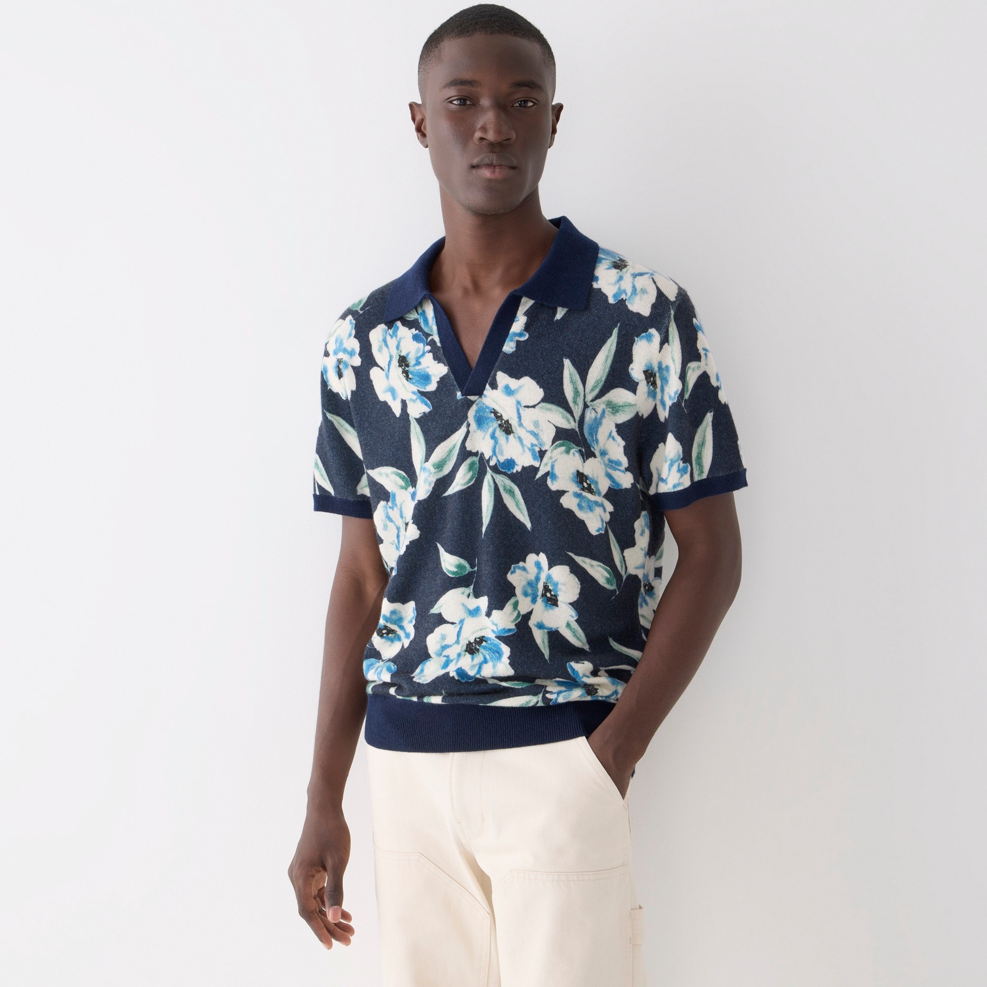 Cashmere short-sleeve johnny-collar sweater-polo in floral print