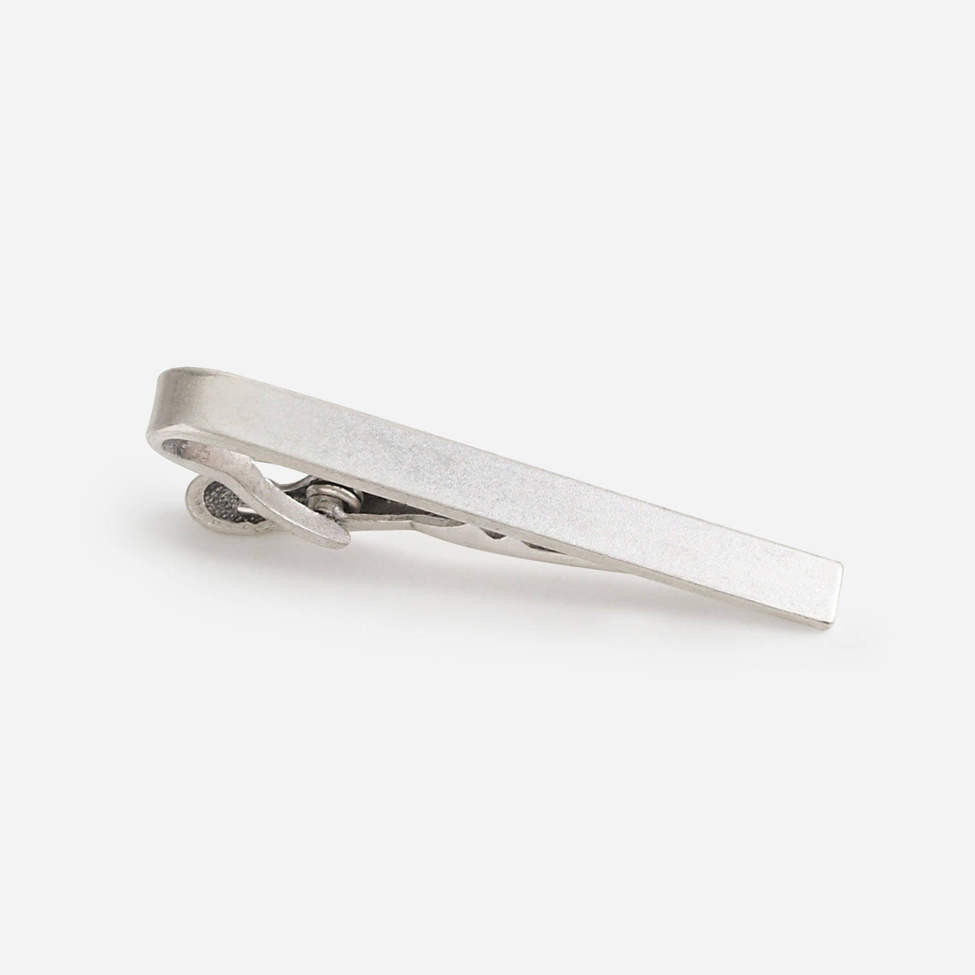 Brushed tie clip