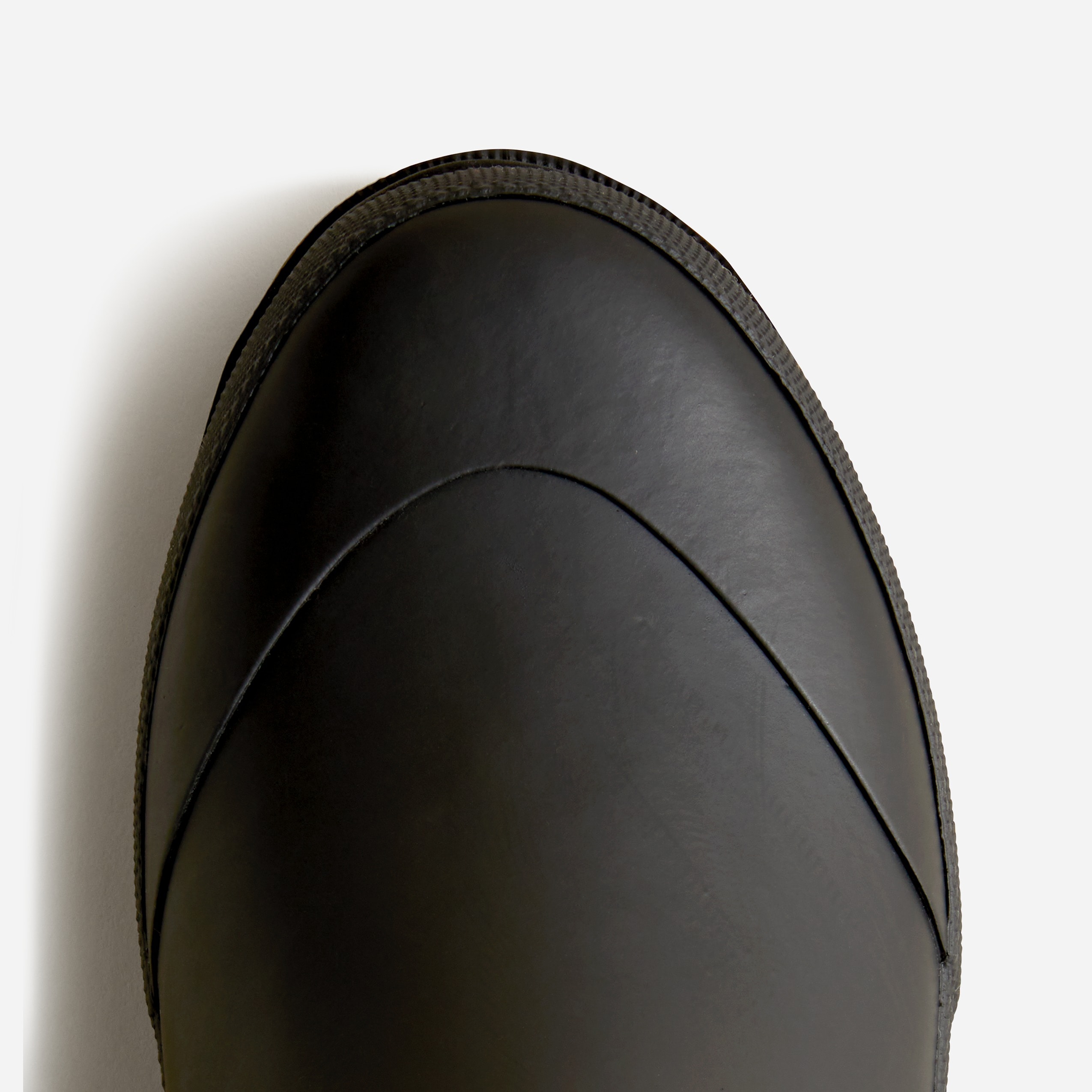 Short lug-sole rain boots