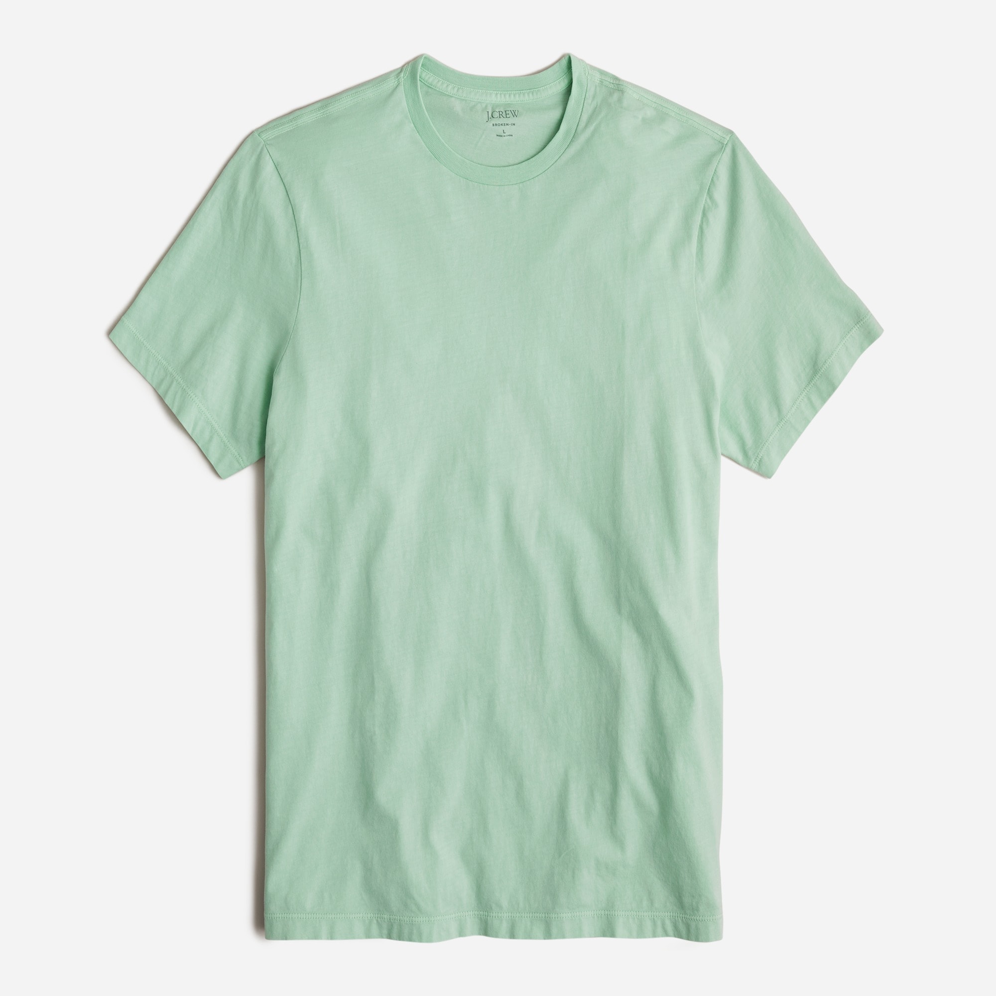 Broken-in short-sleeve T-shirt