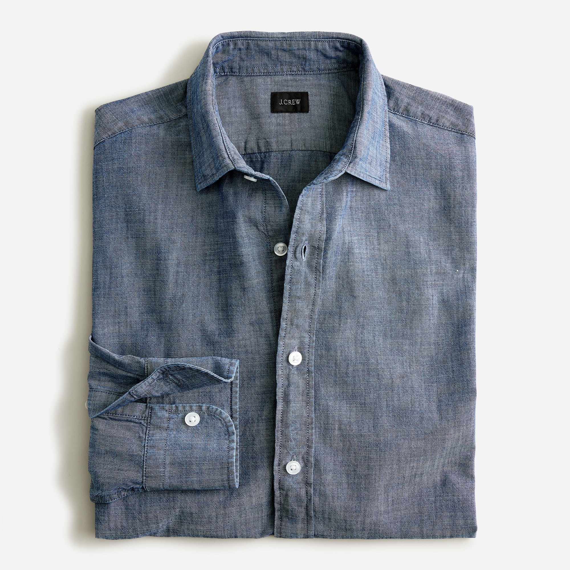 Bowery chambray shirt with spread collar