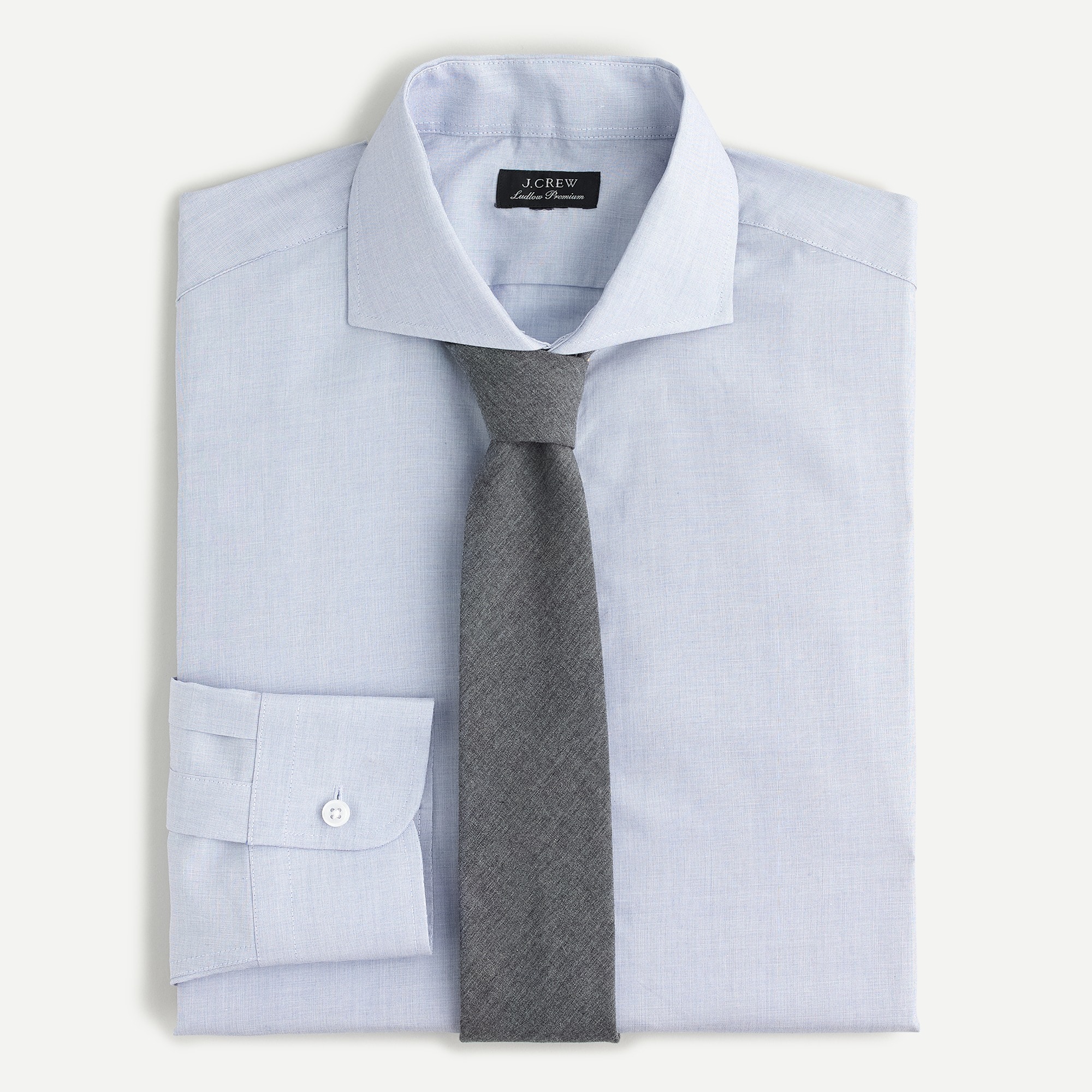 Ludlow Premium fine cotton dress shirt with cutaway collar