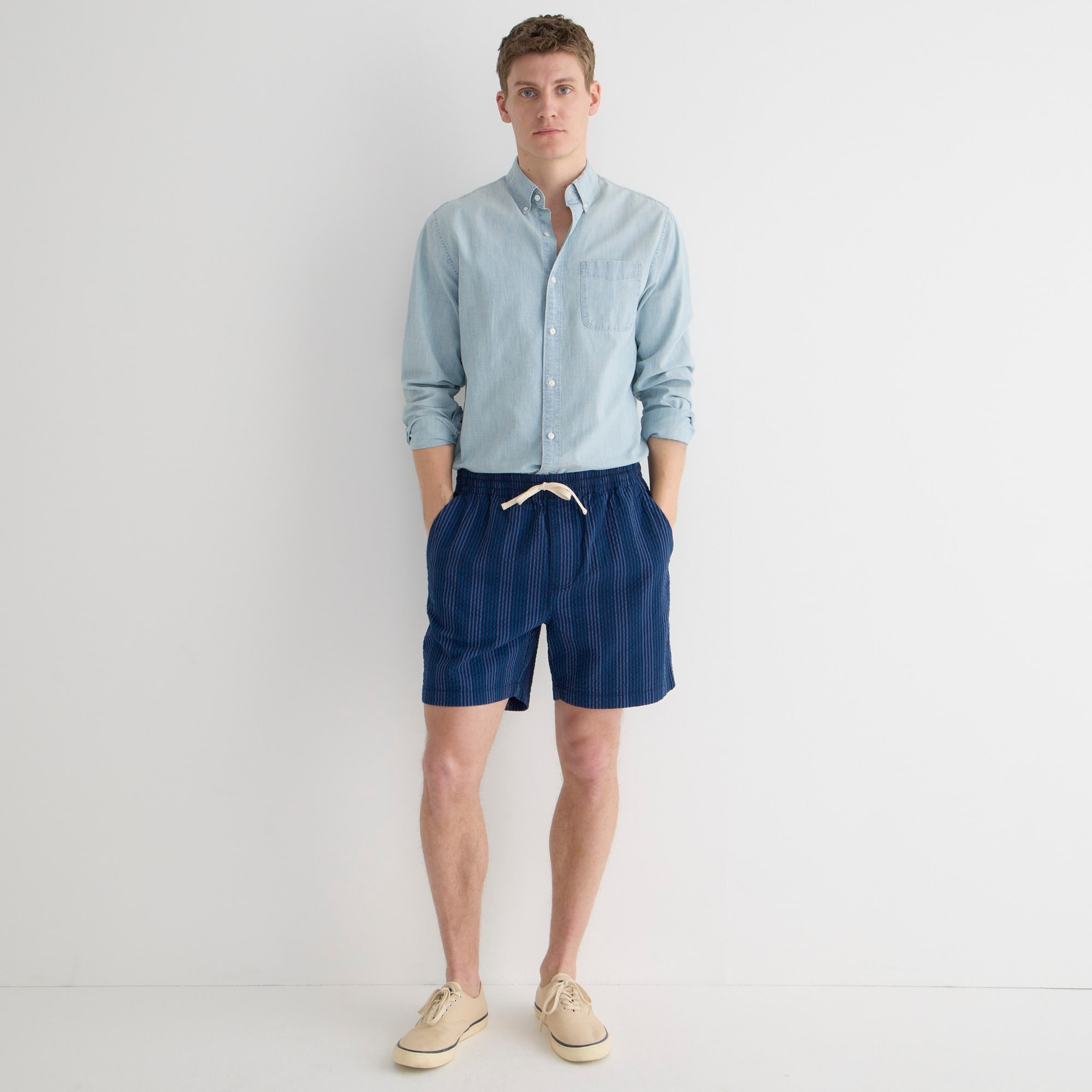 6" dock short in stretch seersucker
