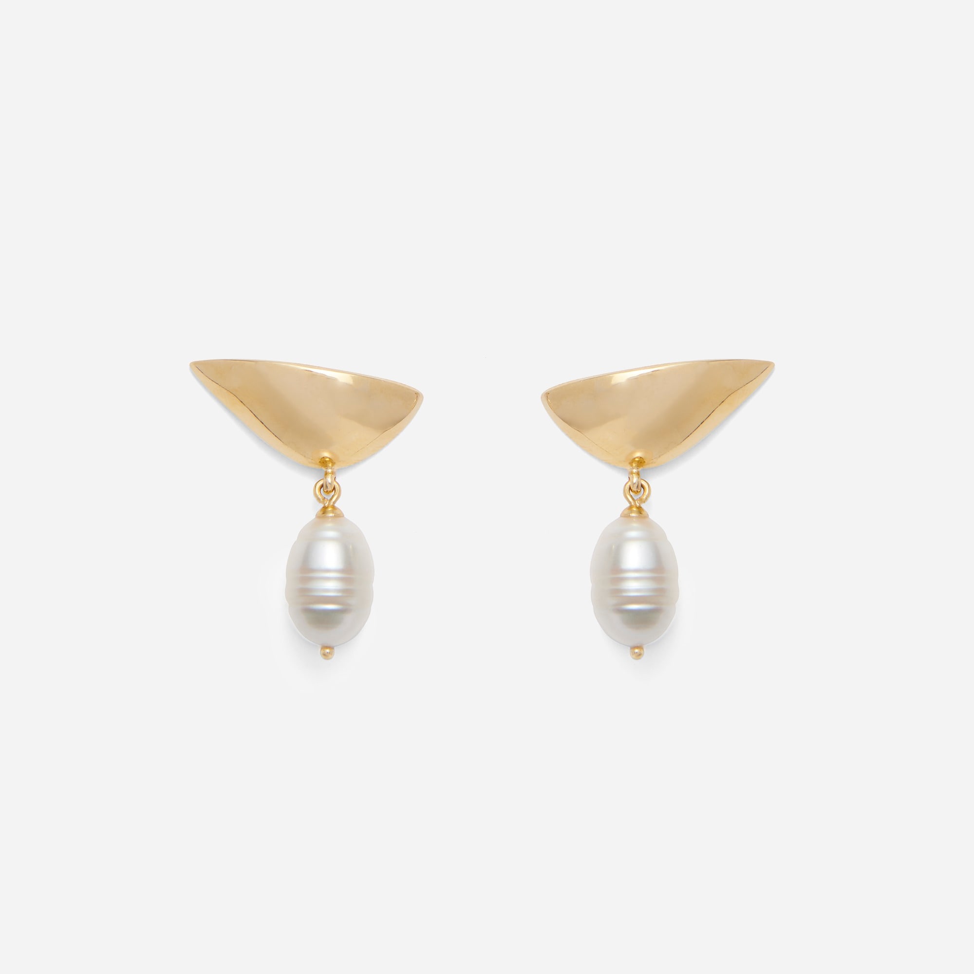 Lady Grey pearl lobe earrings