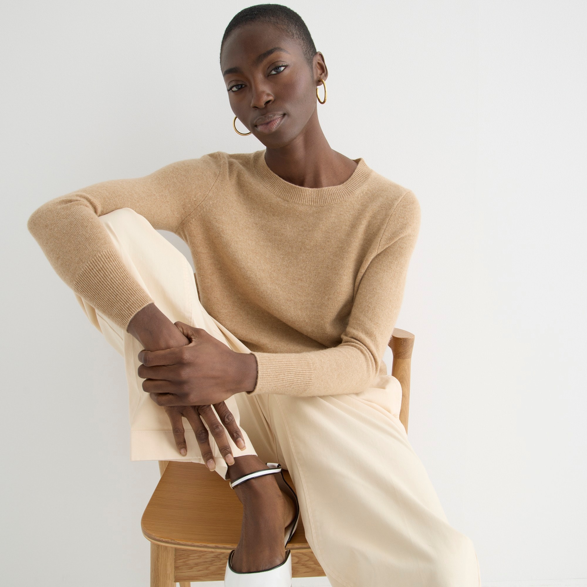 Cashmere classic-fit crewneck sweater