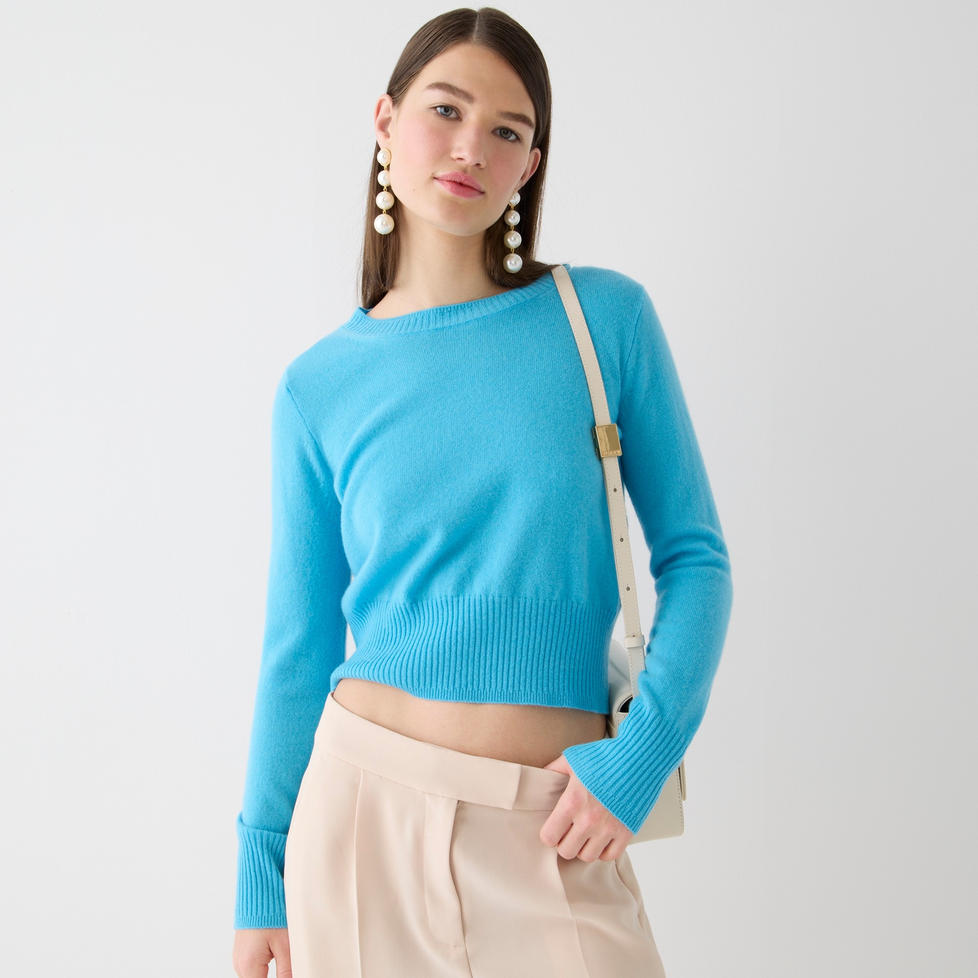 Cropped cashmere crewneck sweater