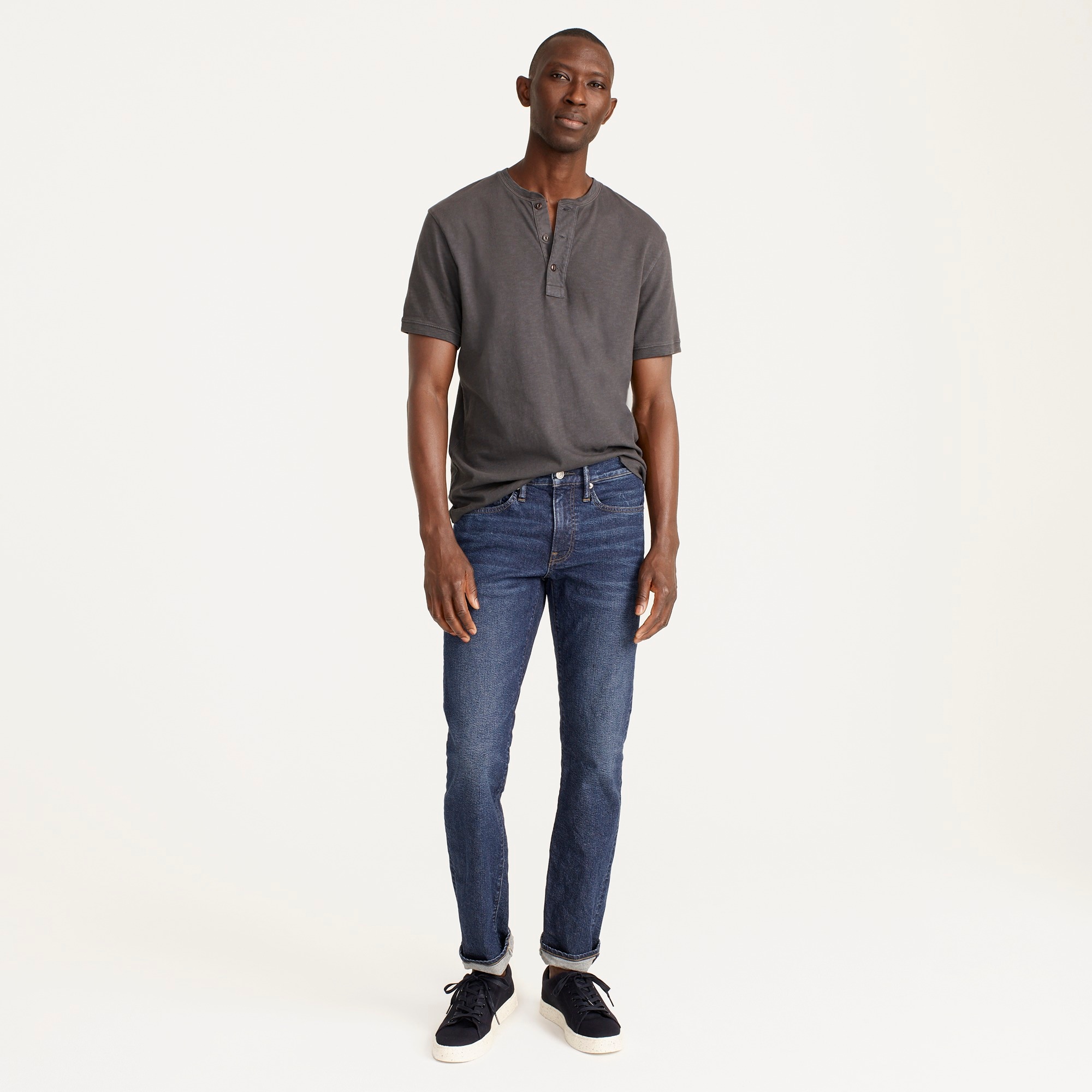 484 Slim-fit stretch jean in one-year wash