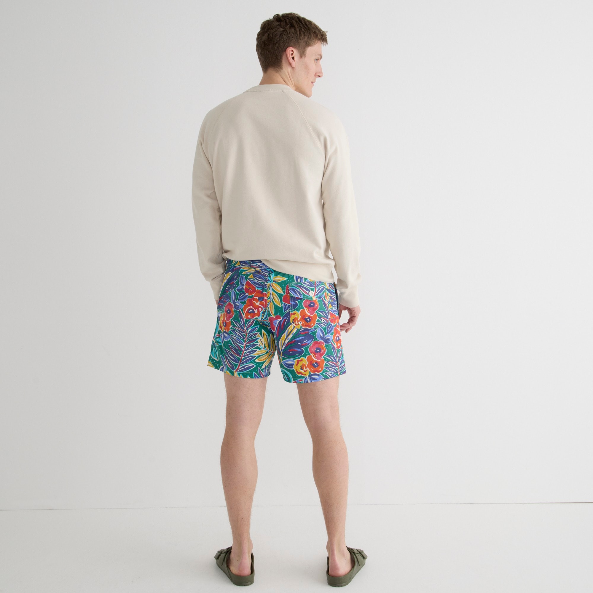 6'' stretch swim trunk in floral print with ECONYL® nylon