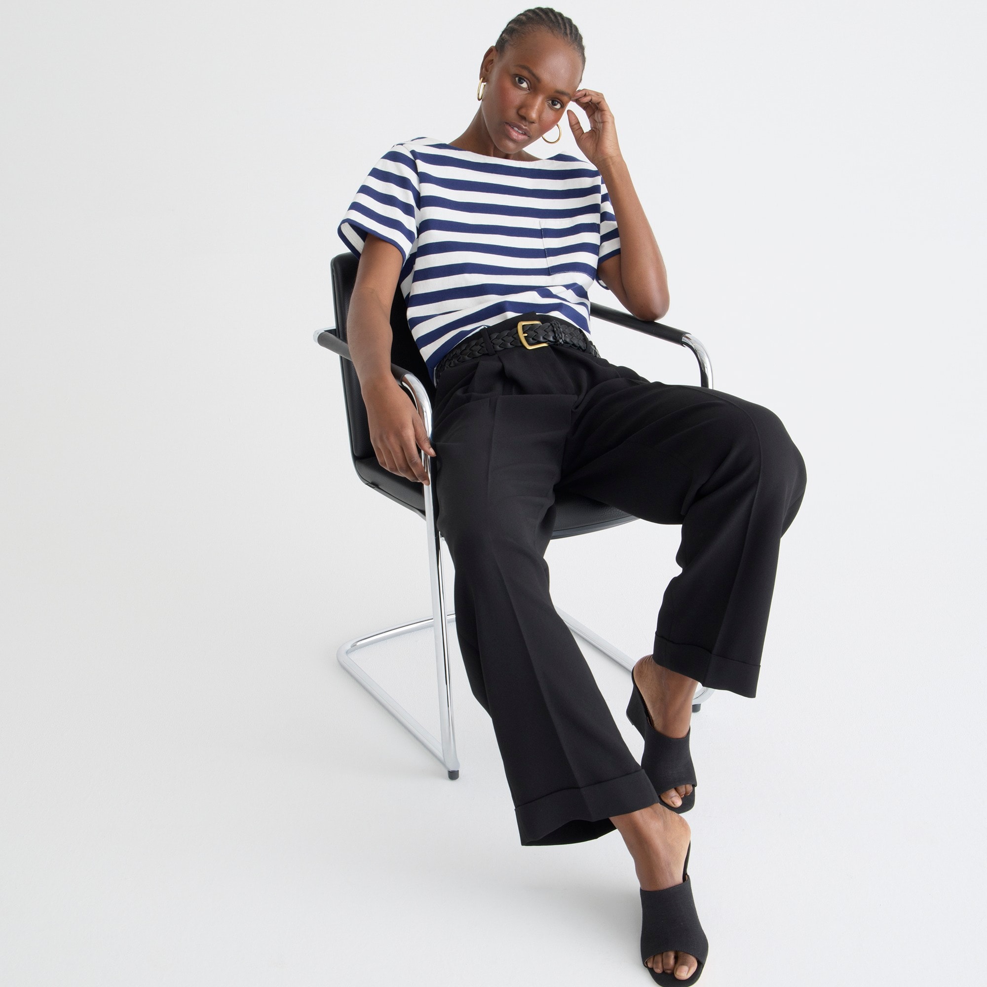 Wide-leg essential pant in city crepe