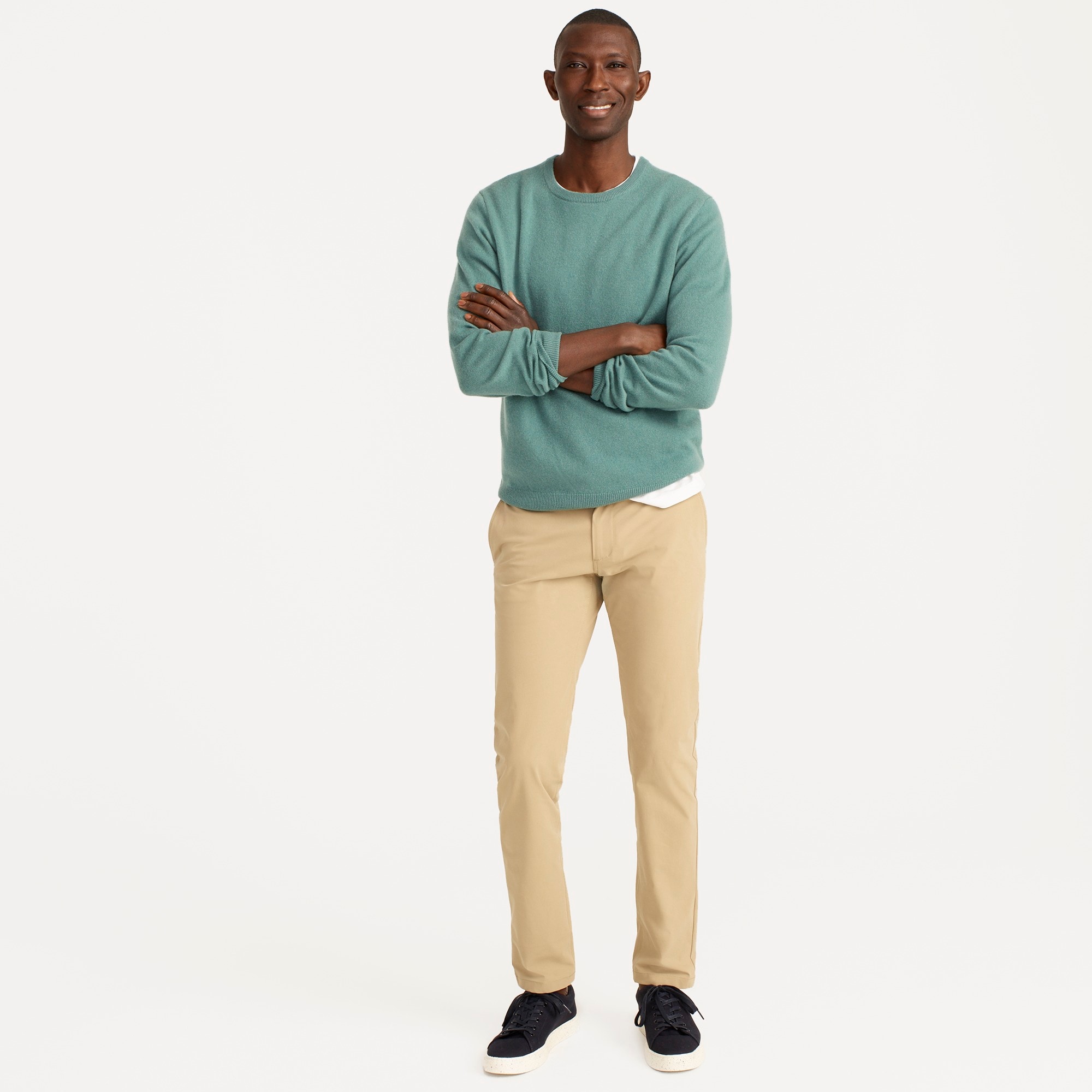 484 Slim-fit tech pant