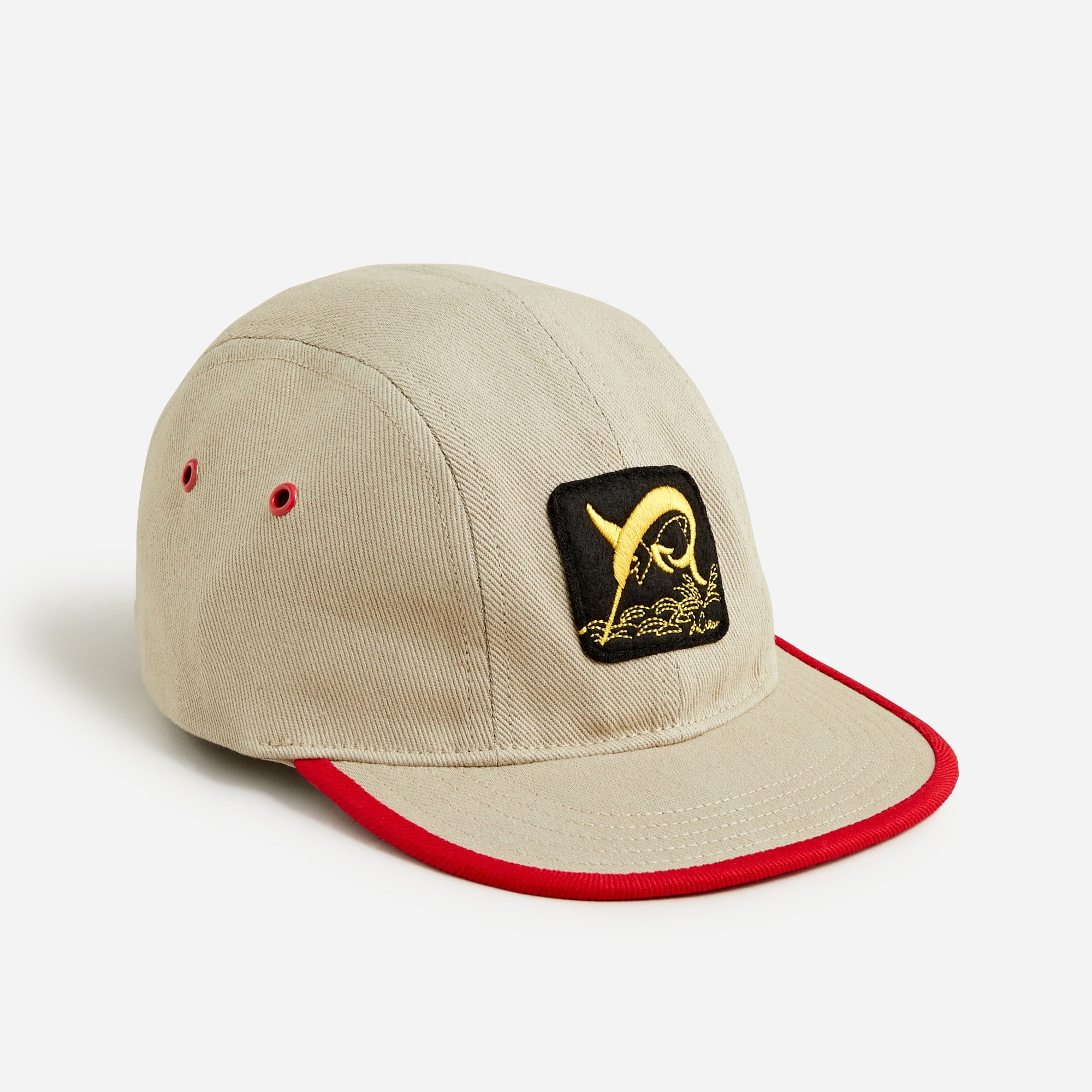 Four-panel cap with felt patch