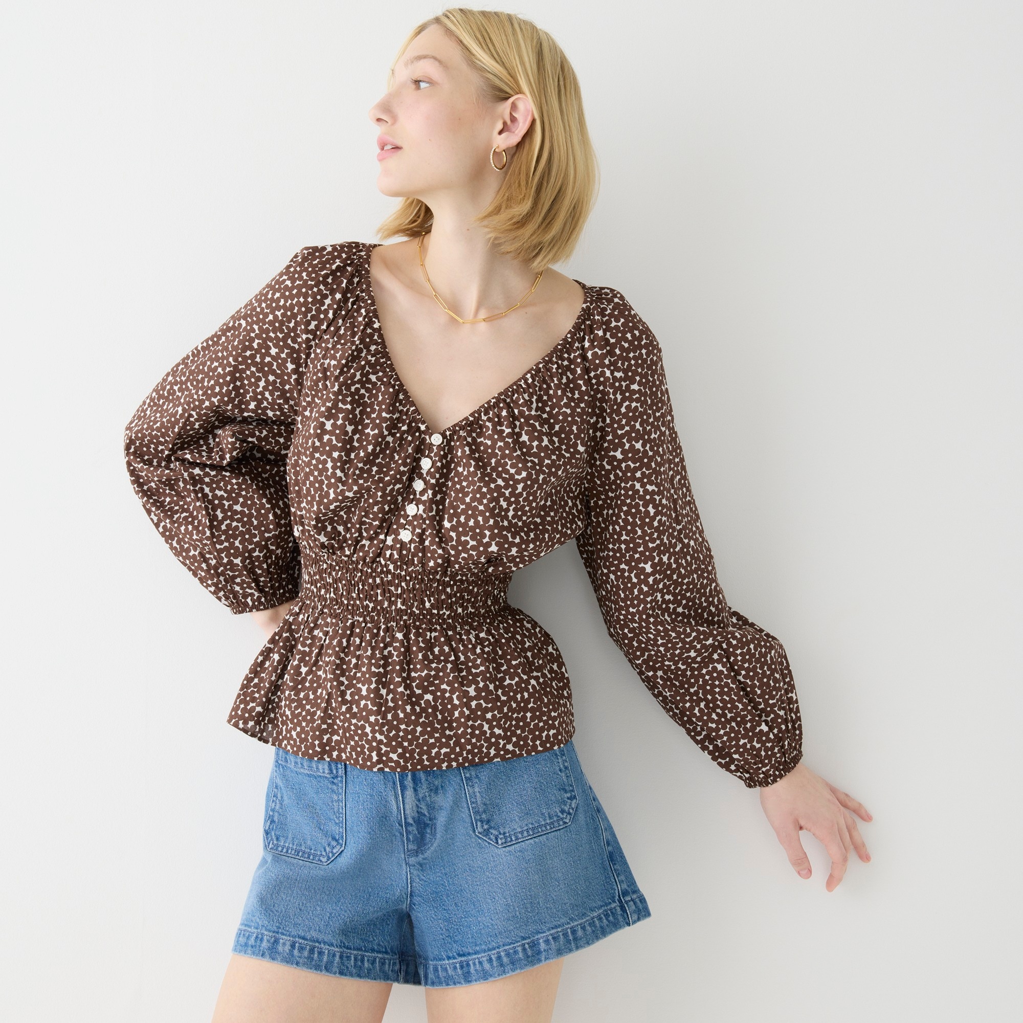 V-neck smocked-waist top in mocha floral
