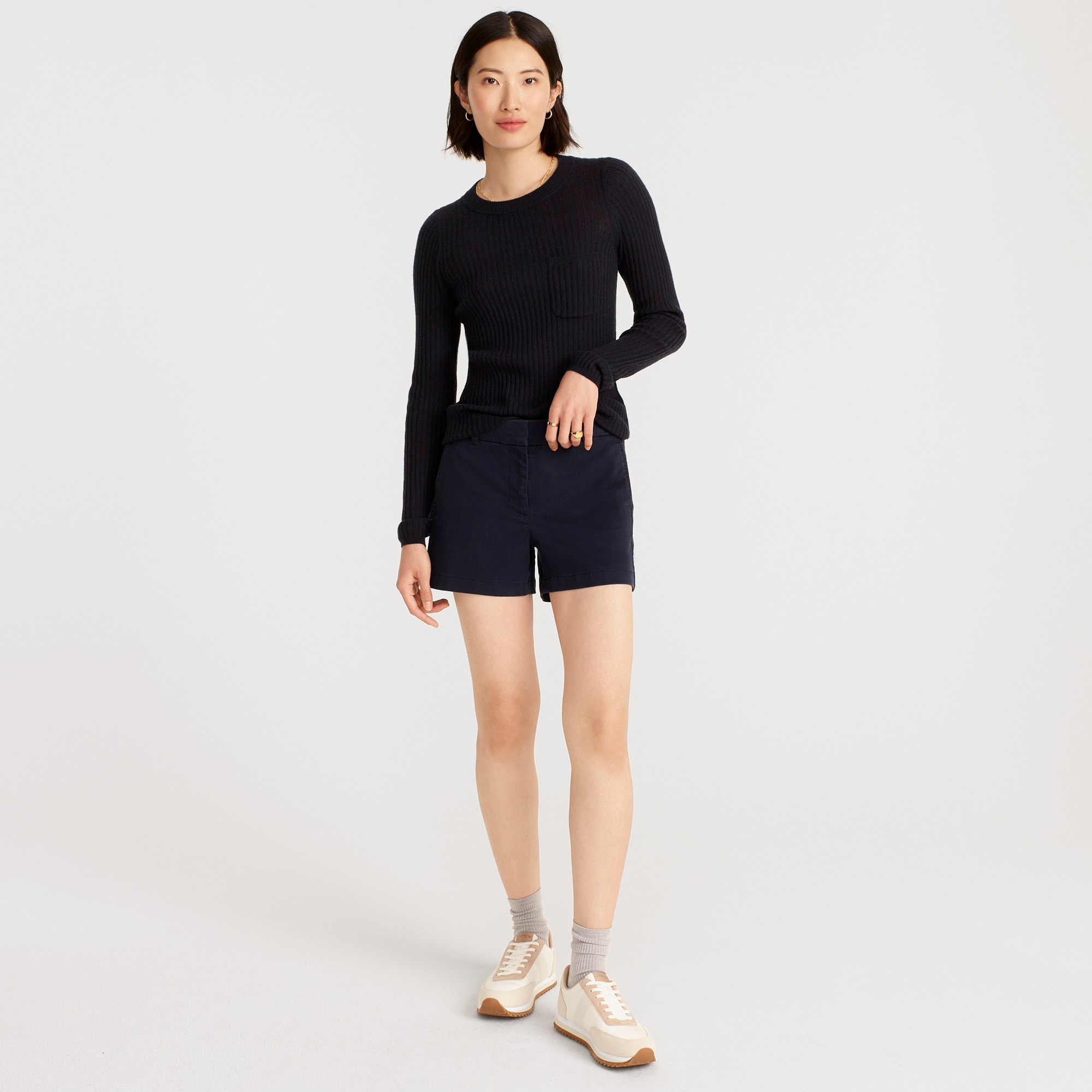 4" stretch chino short