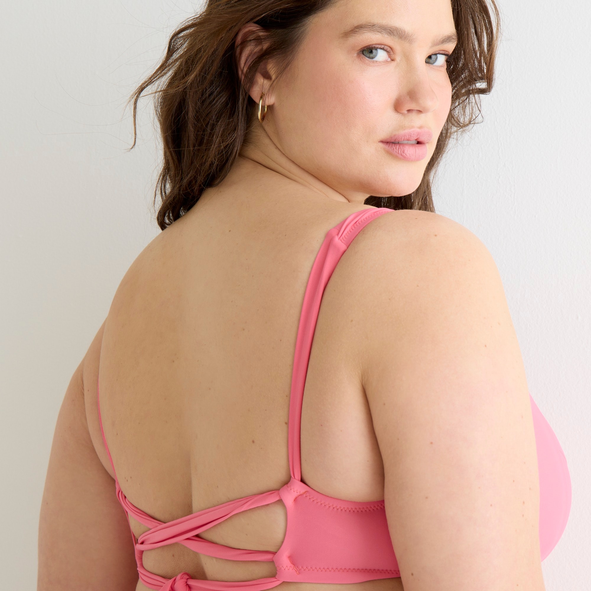 Cross-back underwire bikini top
