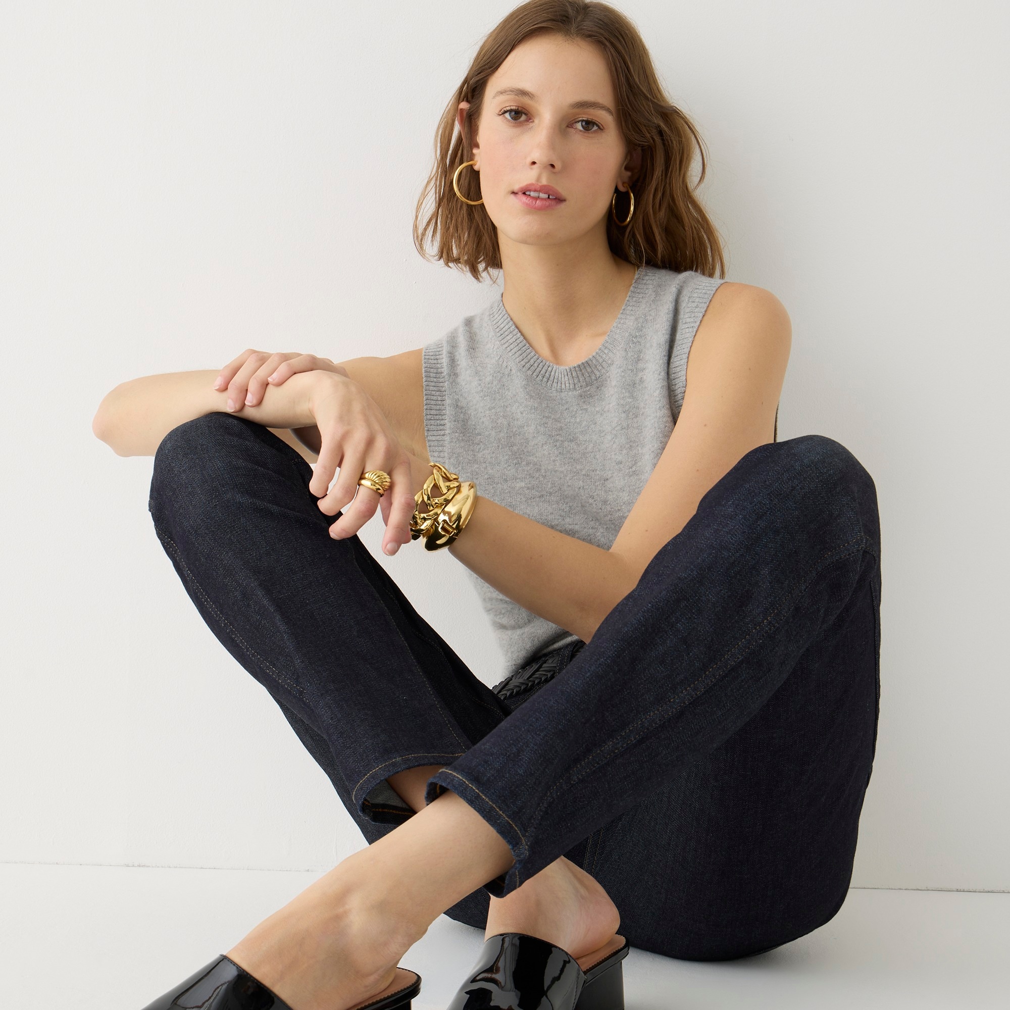 9" mid-rise vintage slim-straight jean in resin rinse