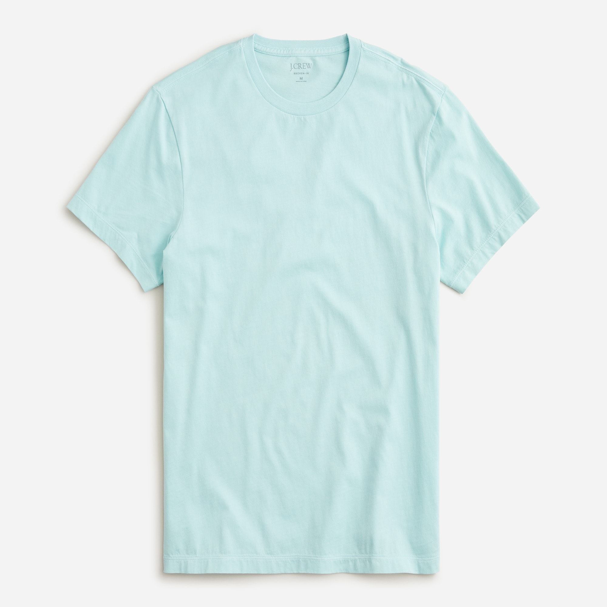 Broken-in short-sleeve T-shirt