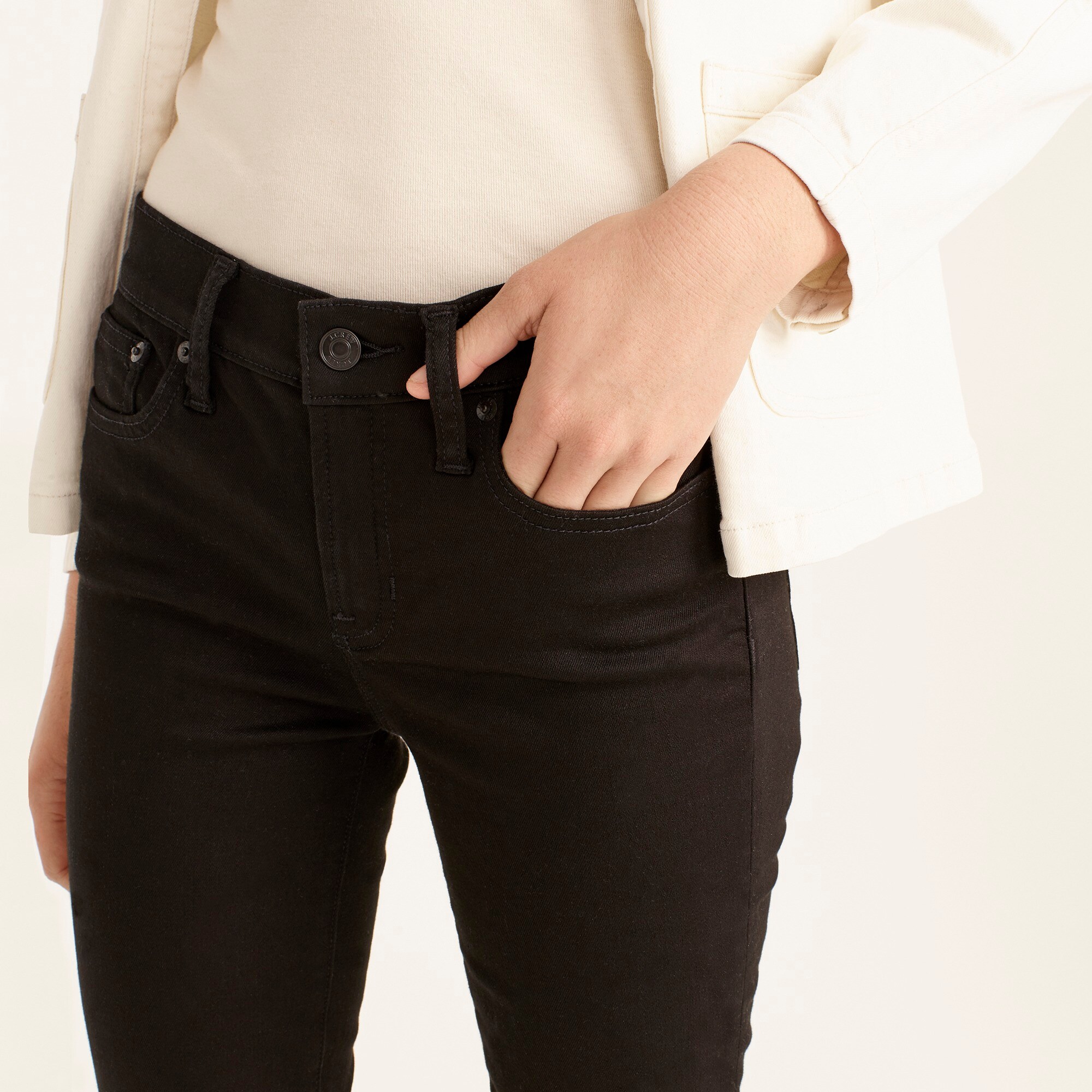 8 stretchy toothpick jean in true black