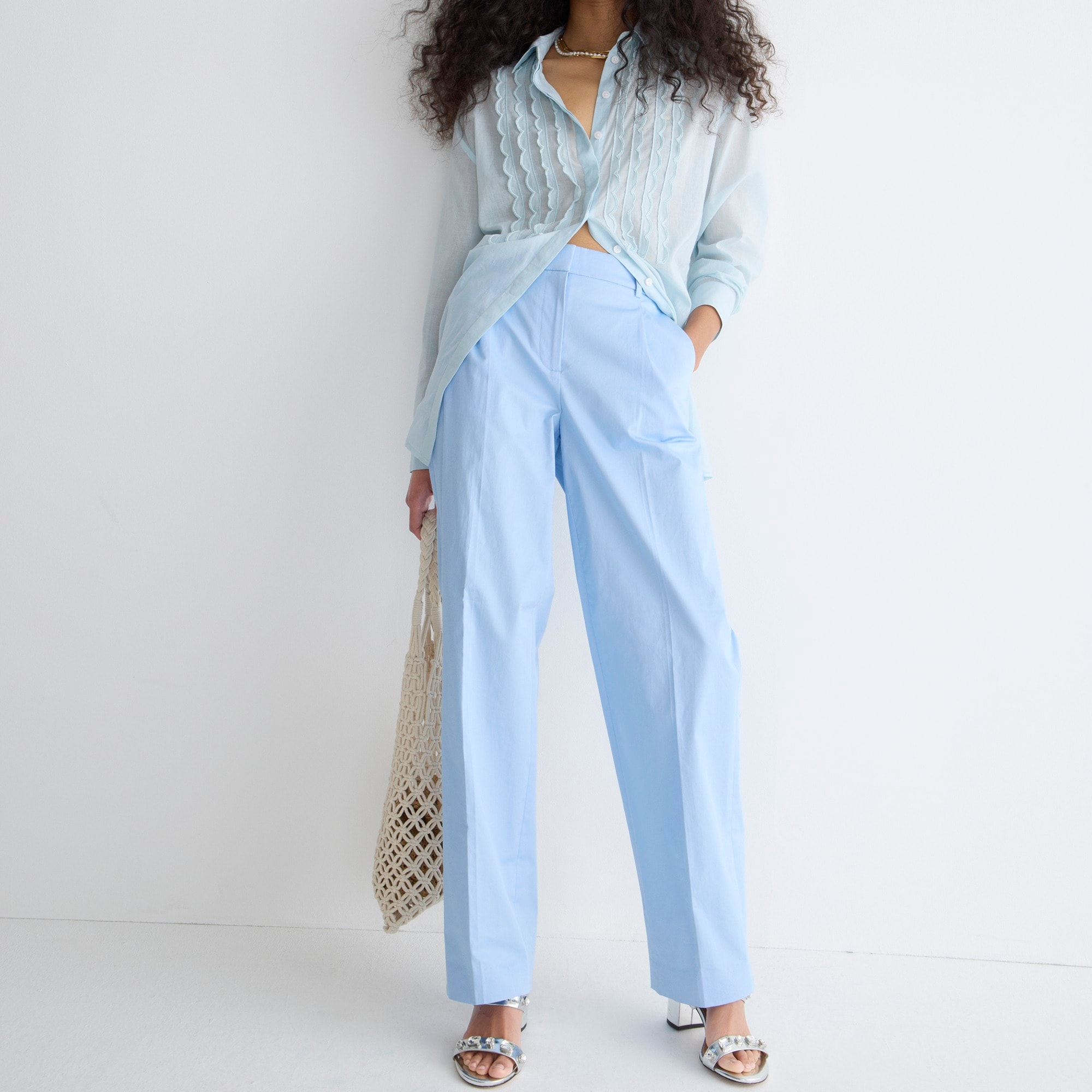Straight-leg essential pant in lightweight chino