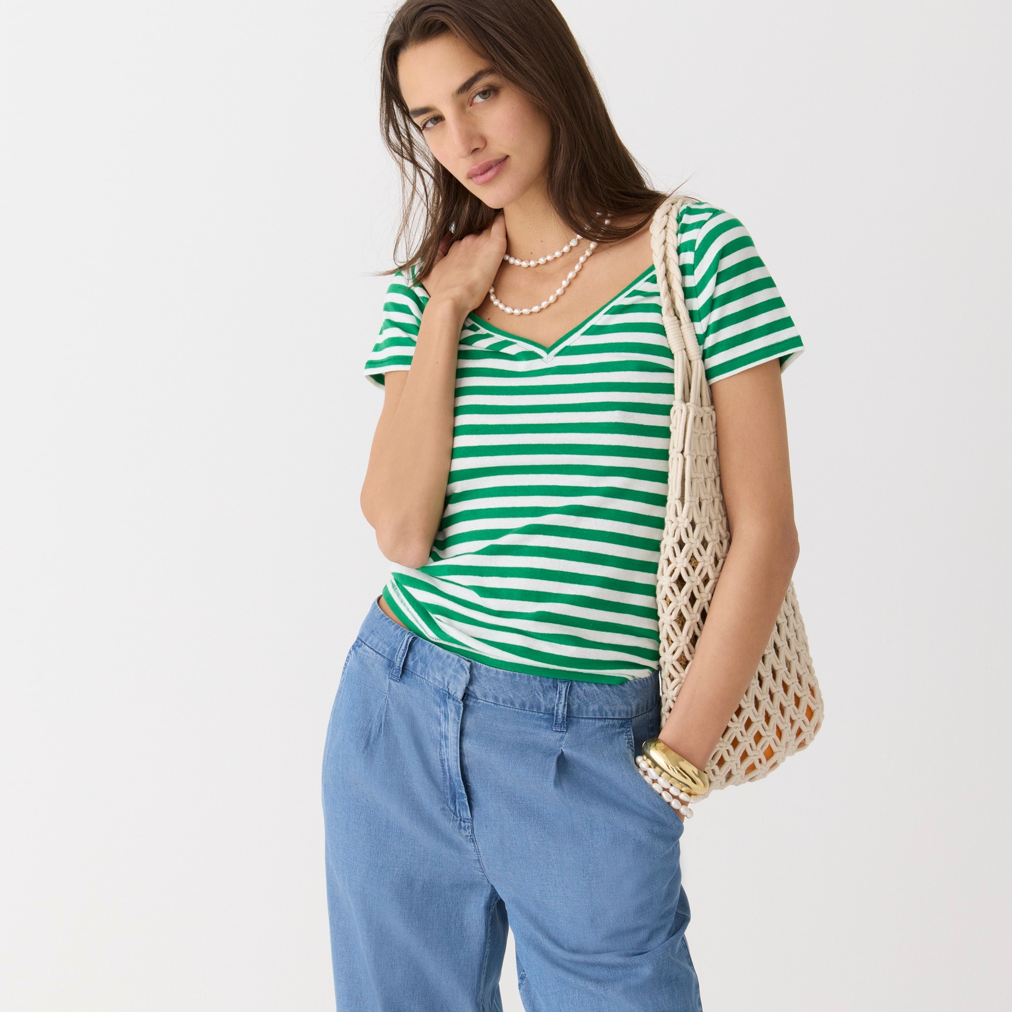 V-neck T-shirt in striped stretch linen blend