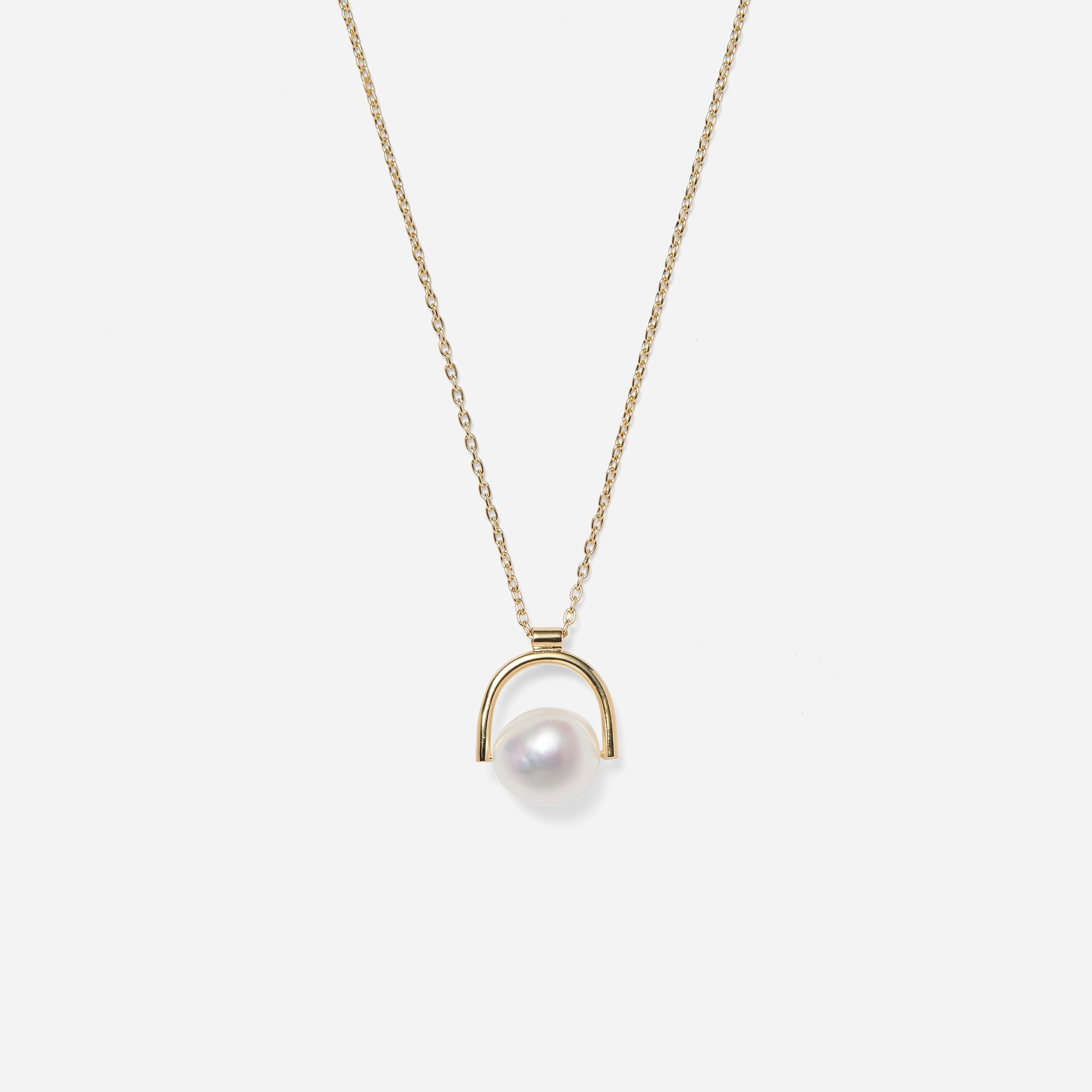 Lady Grey bail necklace