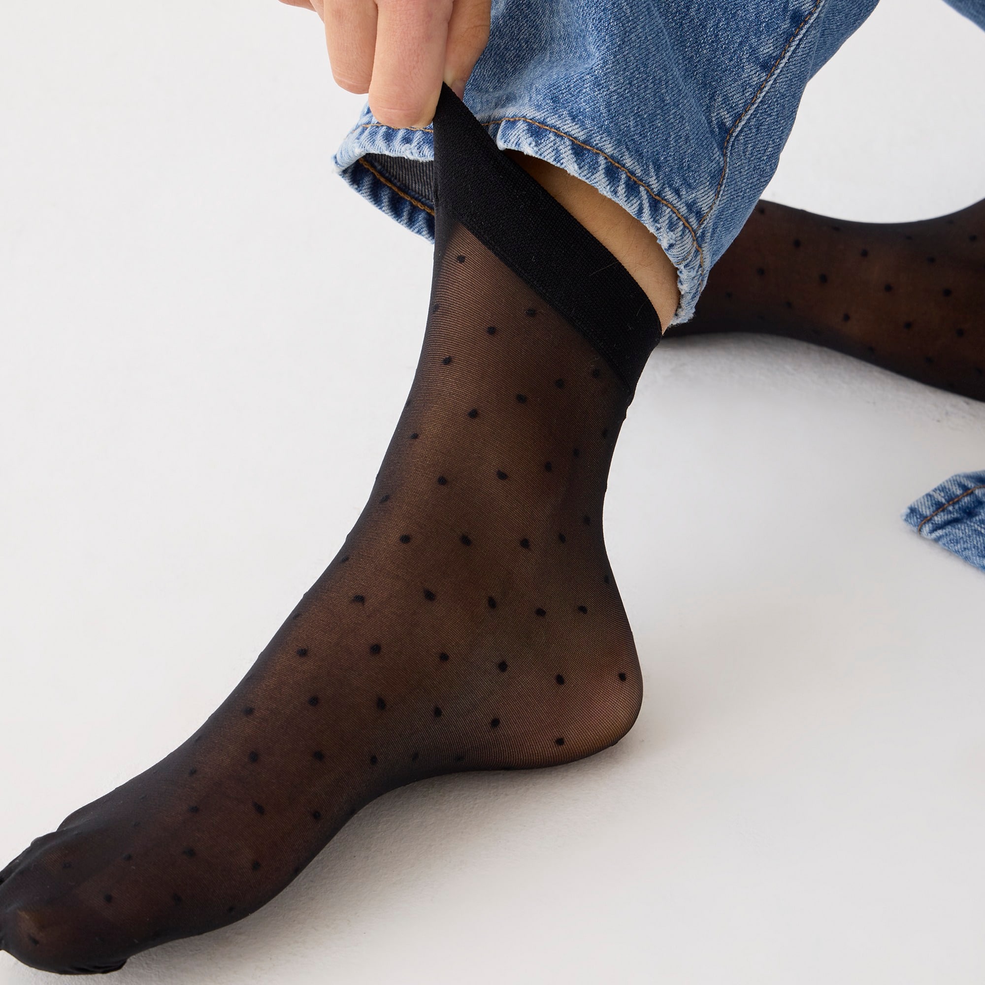 Swiss-dot socks three-pack