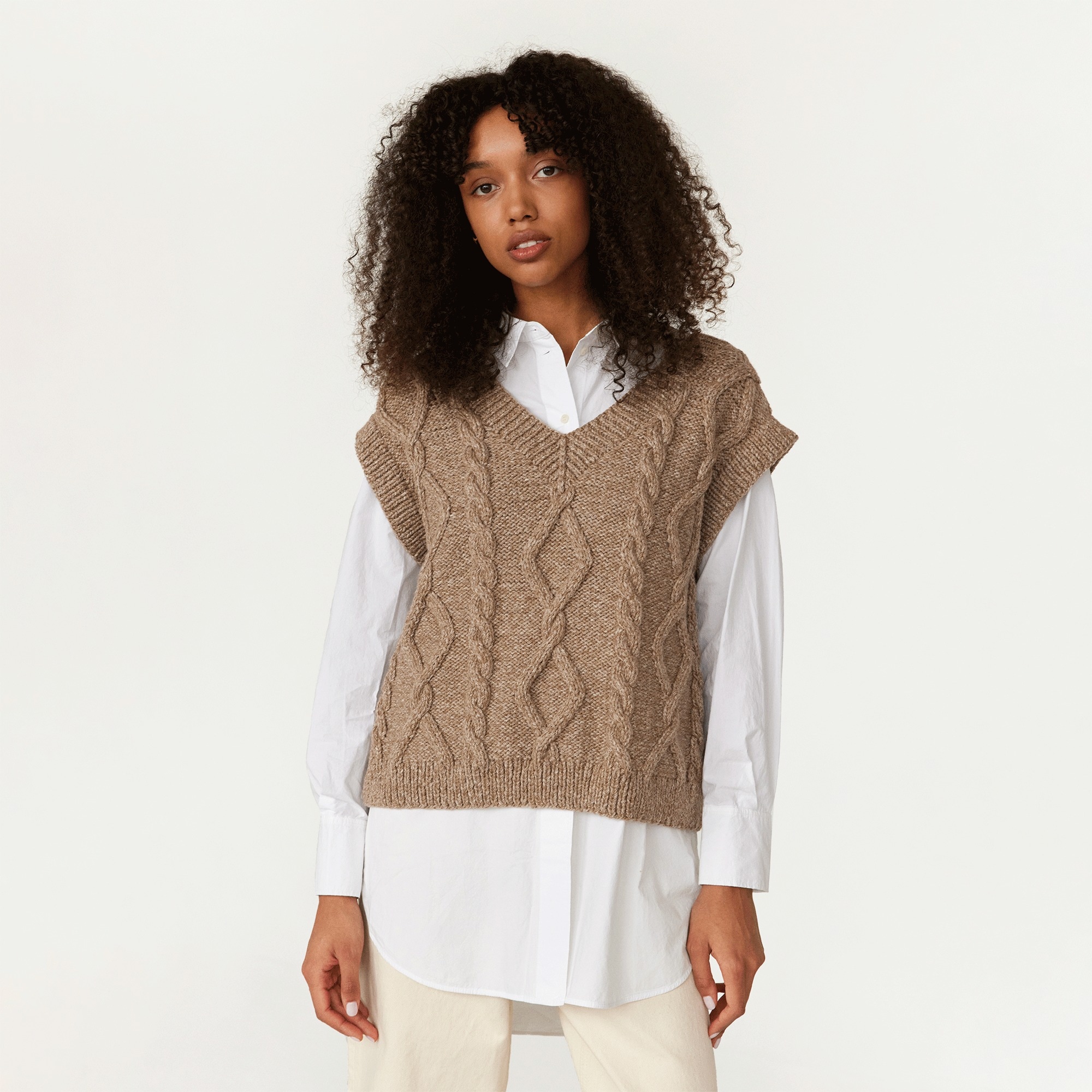 The Knotty Ones Laimė vest