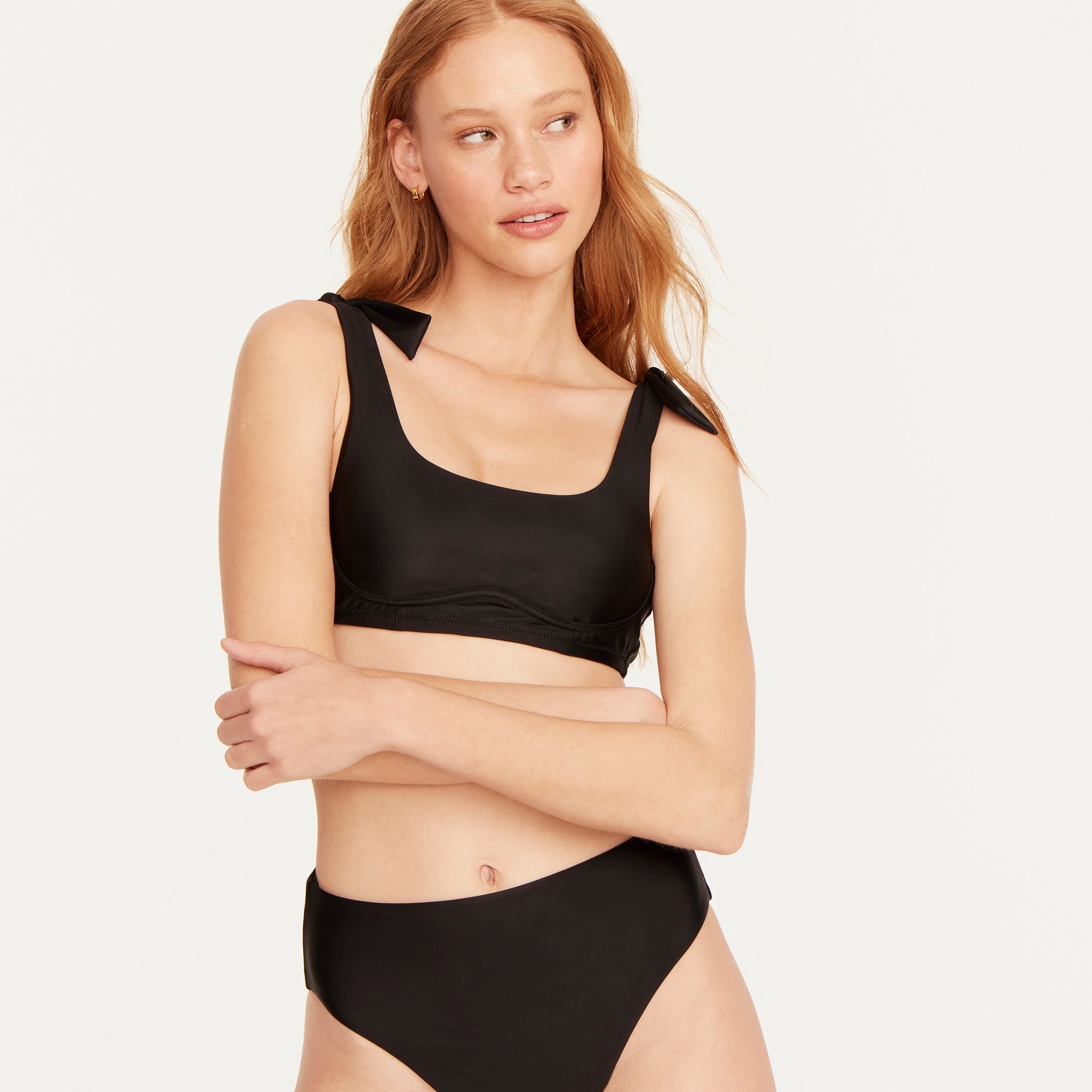 Tie-shoulder scoopneck bikini top
