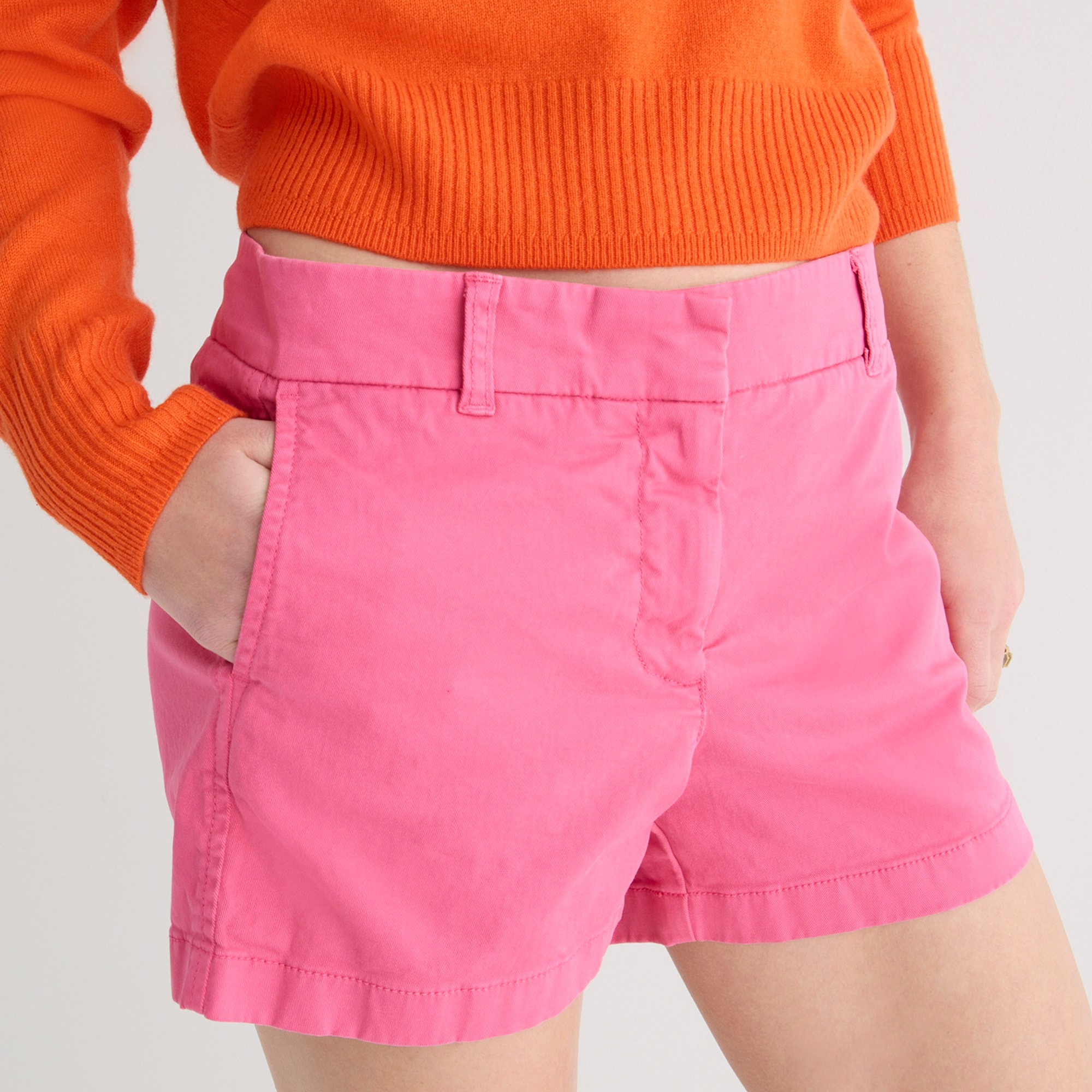 4" stretch chino short