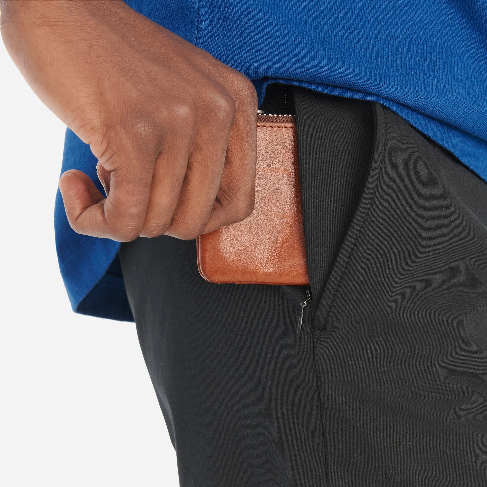 484 Slim-fit tech pant