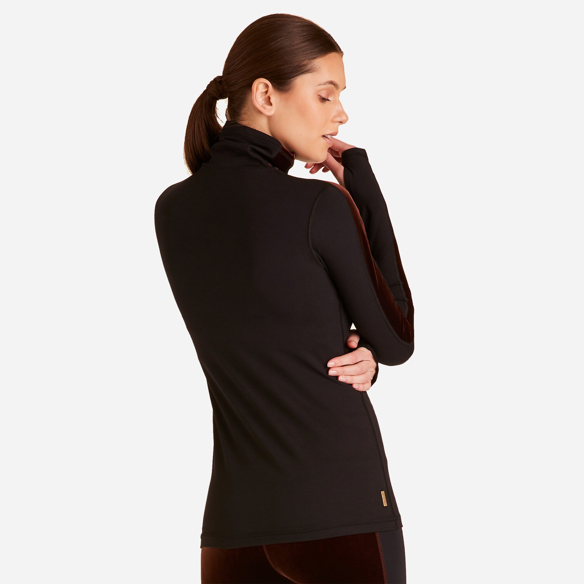 Alala® race turtleneck