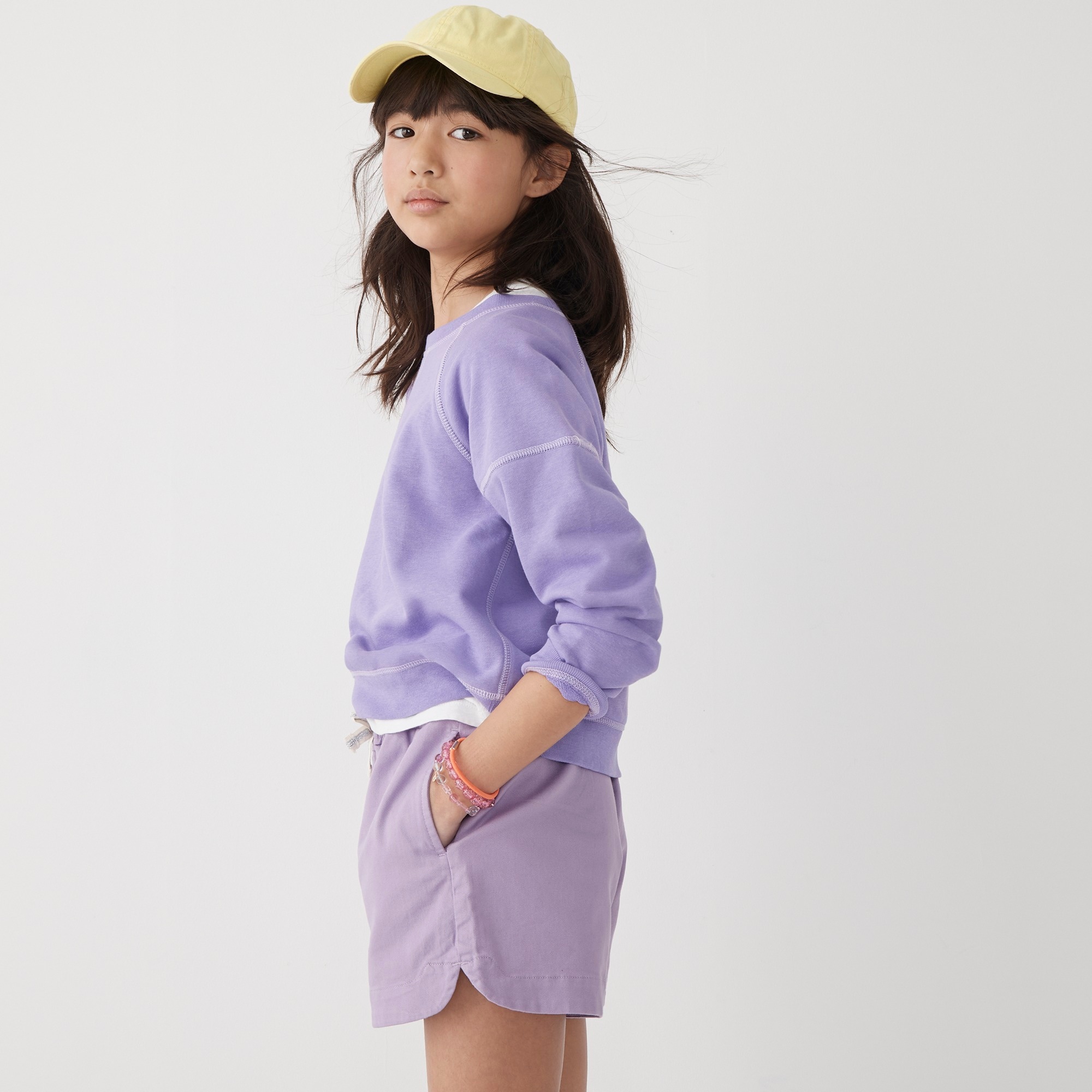 Girls' fishtail-hem short in chino