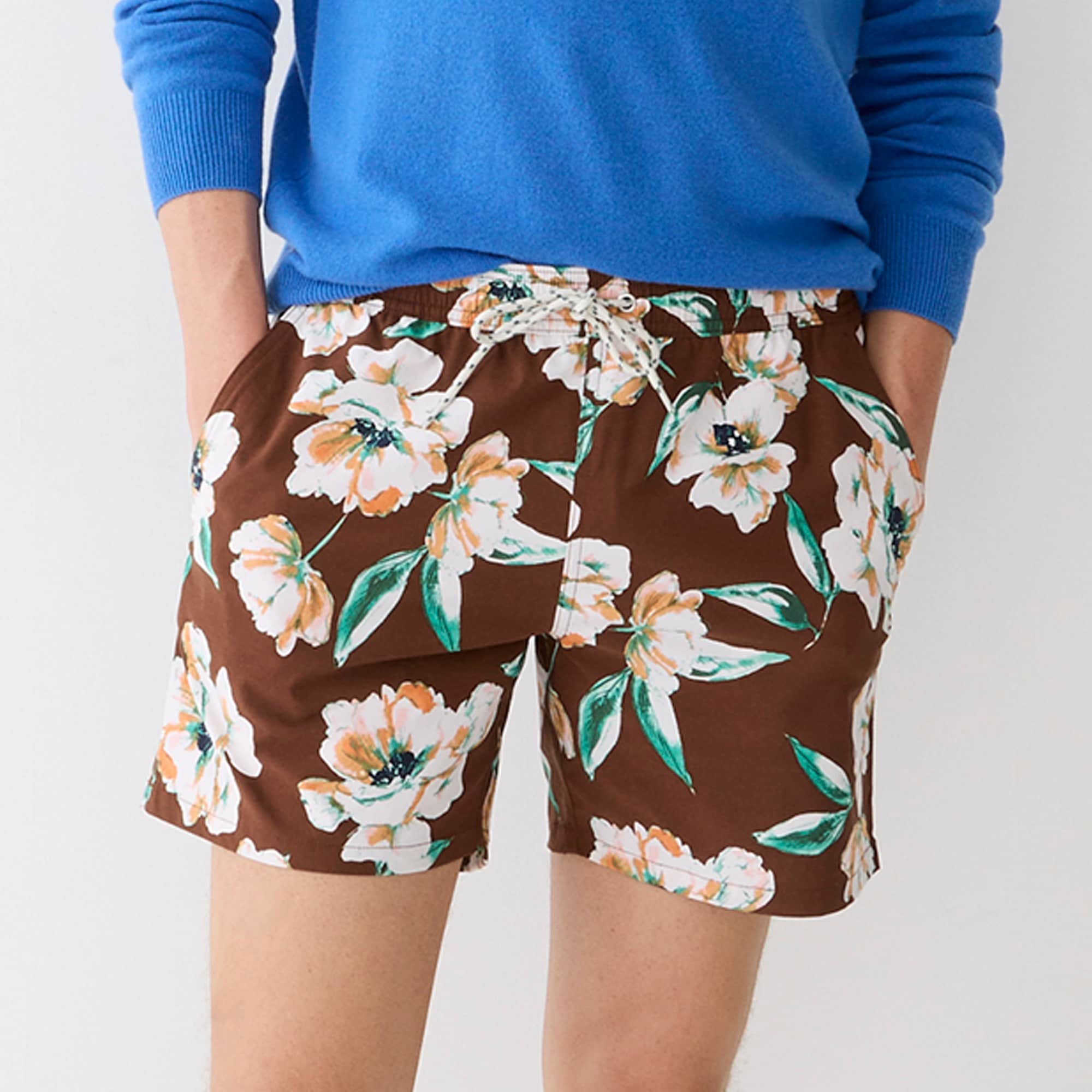 6'' stretch swim trunk in floral print with ECONYL® nylon