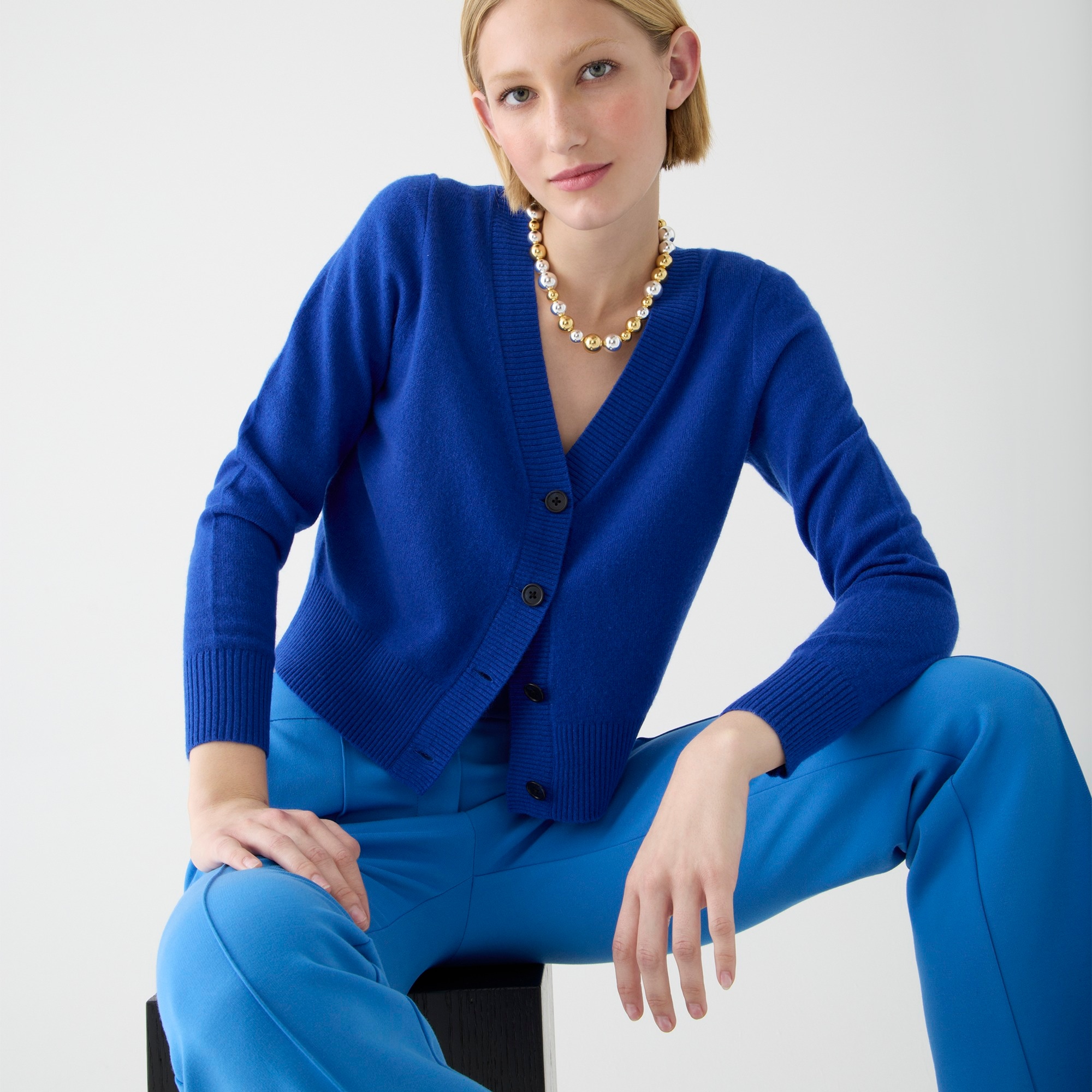 Cashmere cropped V-neck cardigan sweater