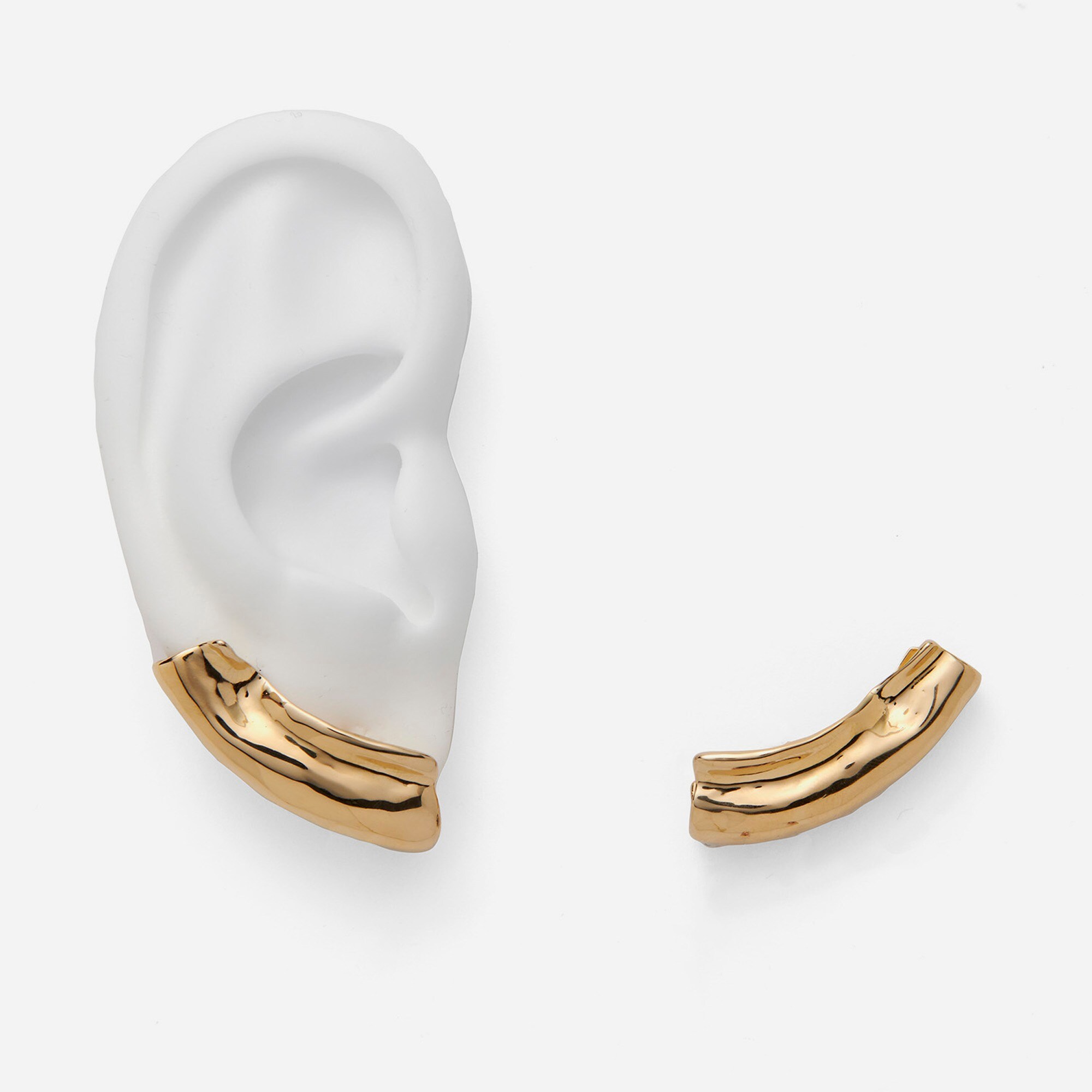 Lady Grey sheath earrings
