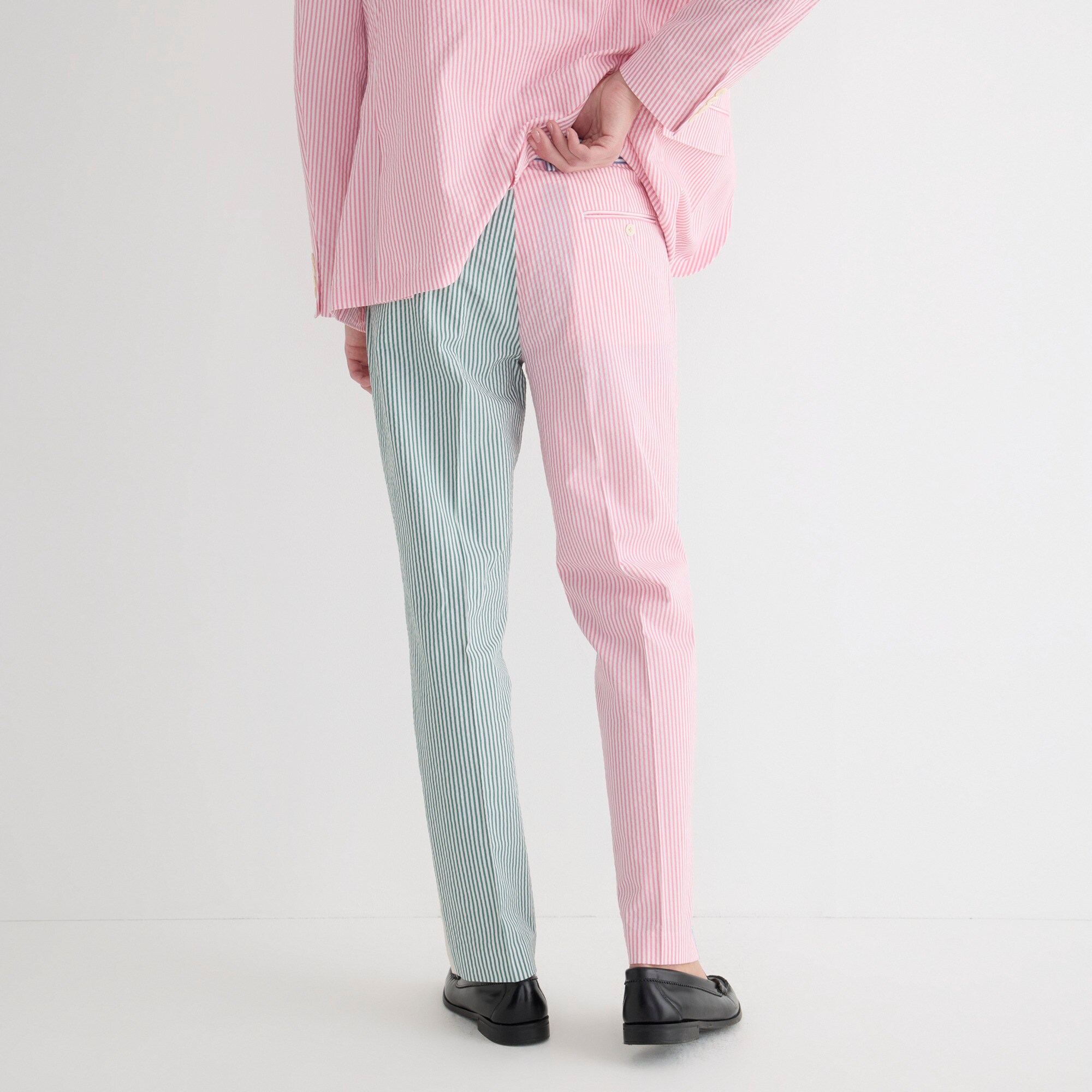 Crosby Classlc-fit suit pant in cocktail stripe seersucker