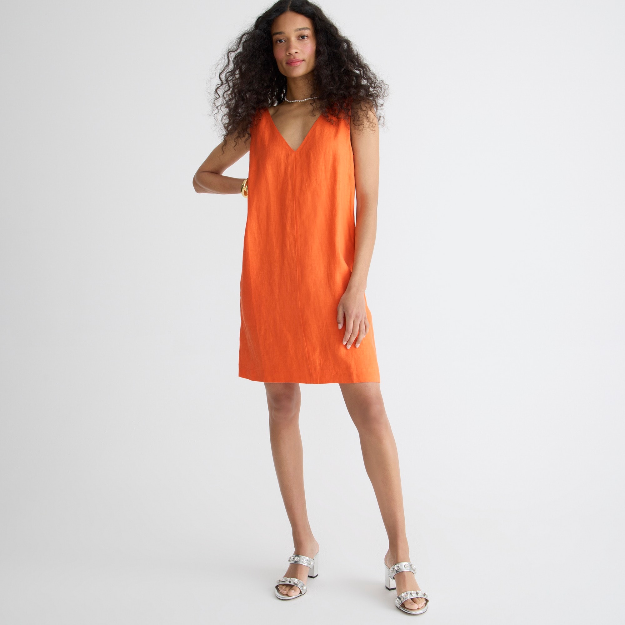 Maxine V-neck shift dress in linen