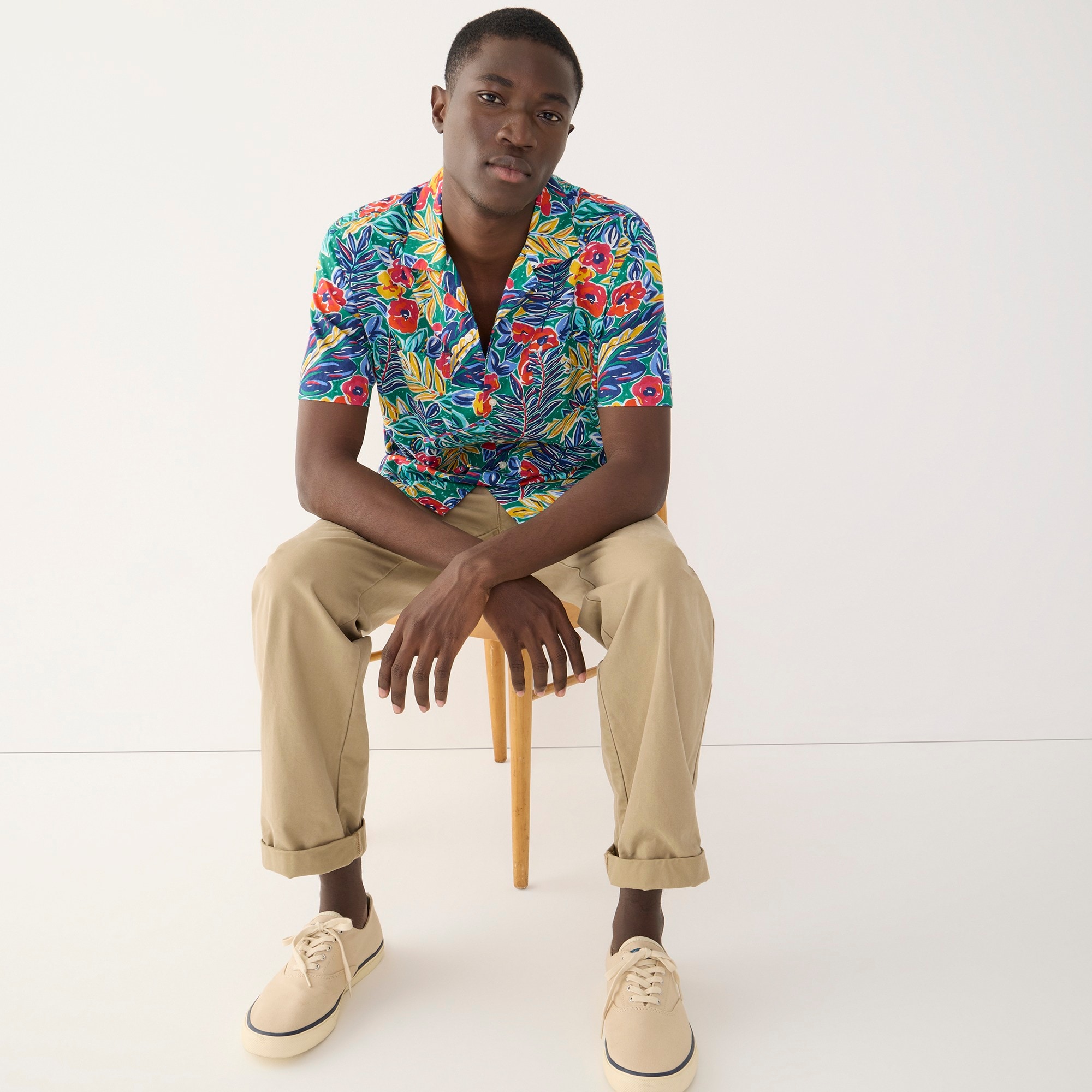 Short-sleeve slub cotton camp-collar shirt in print