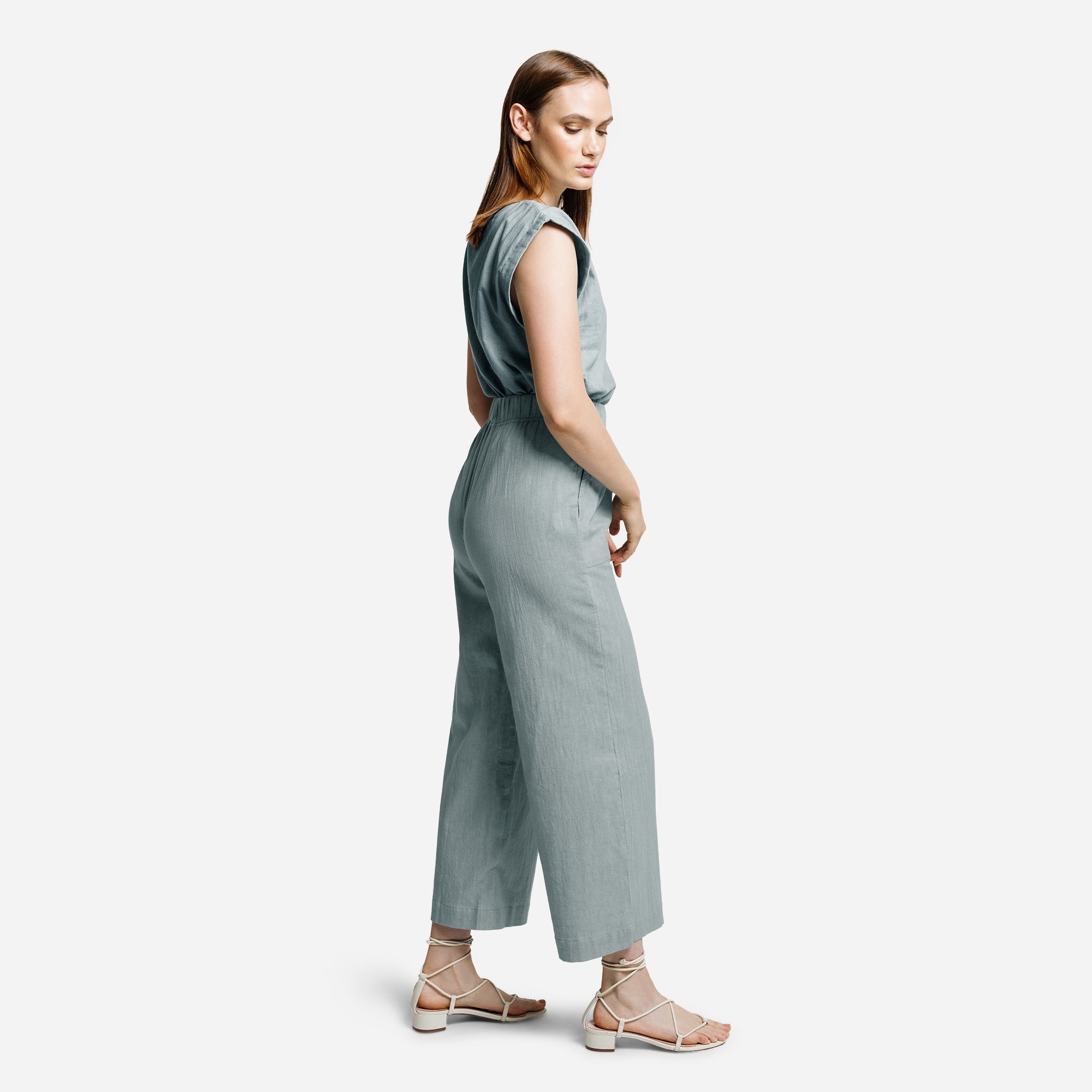 LAUDE the Label Everyday Crop Pant in Cielo