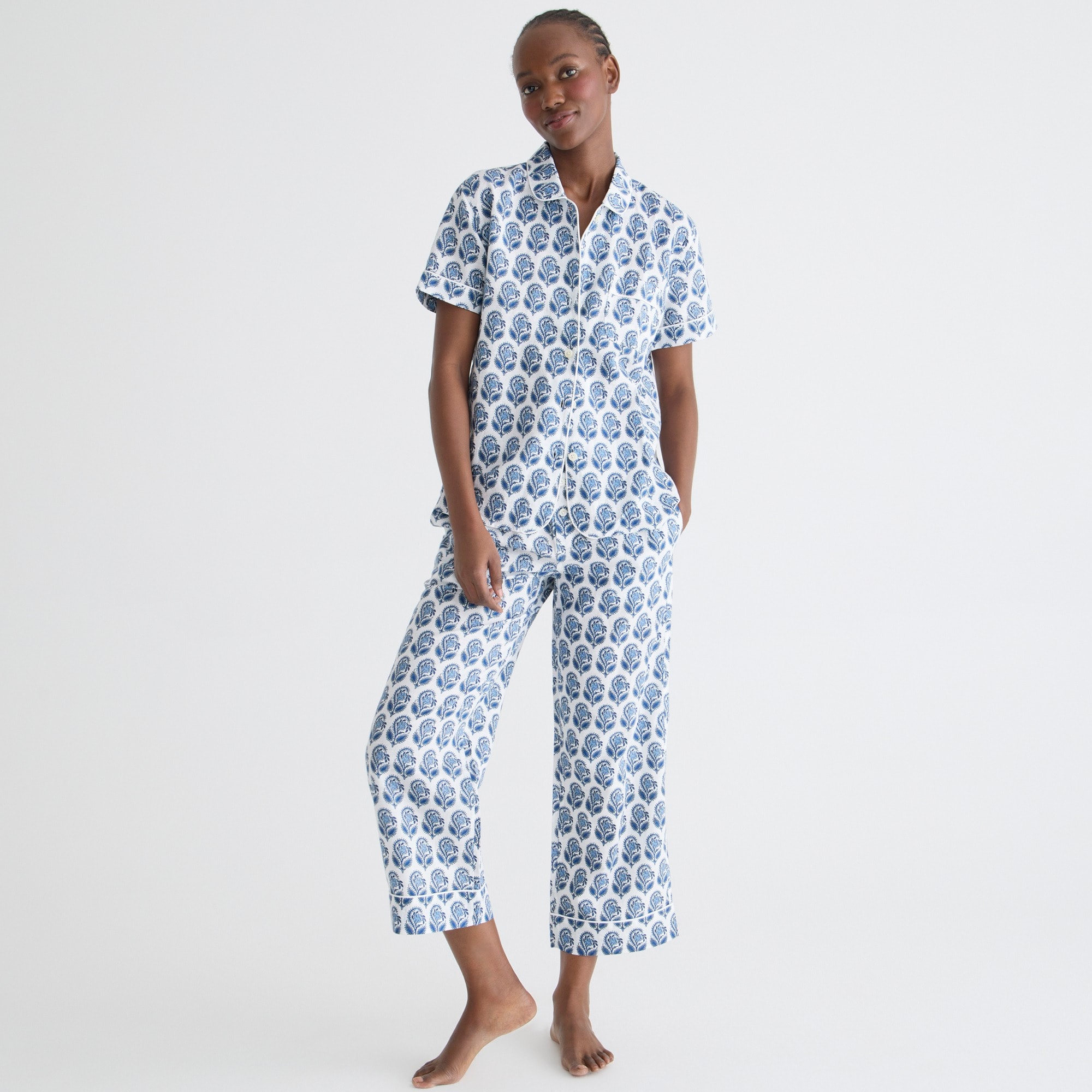 Short-sleeve cotton-linen blend pajama set in bouquet block print