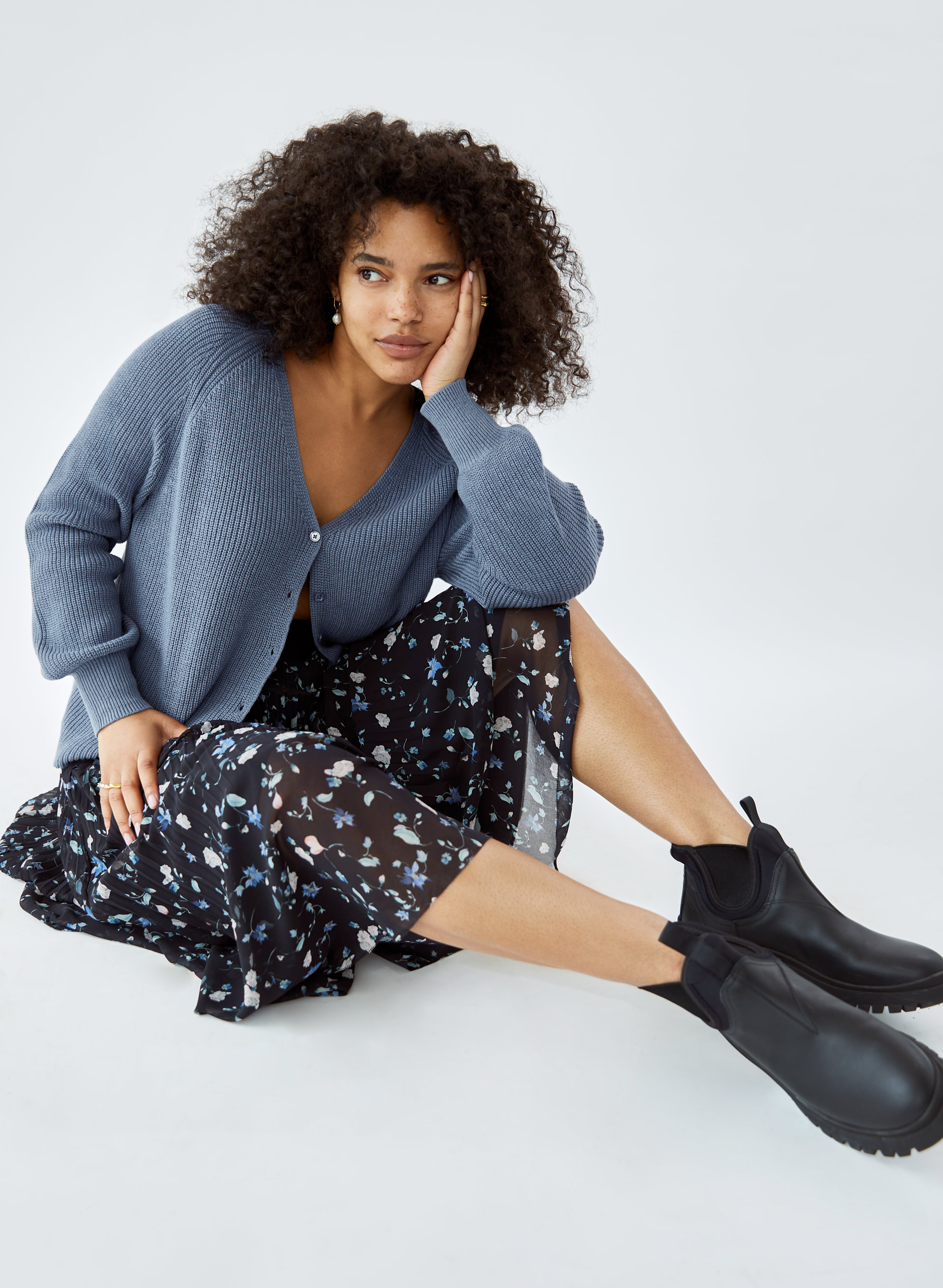 Granada Cardigan
