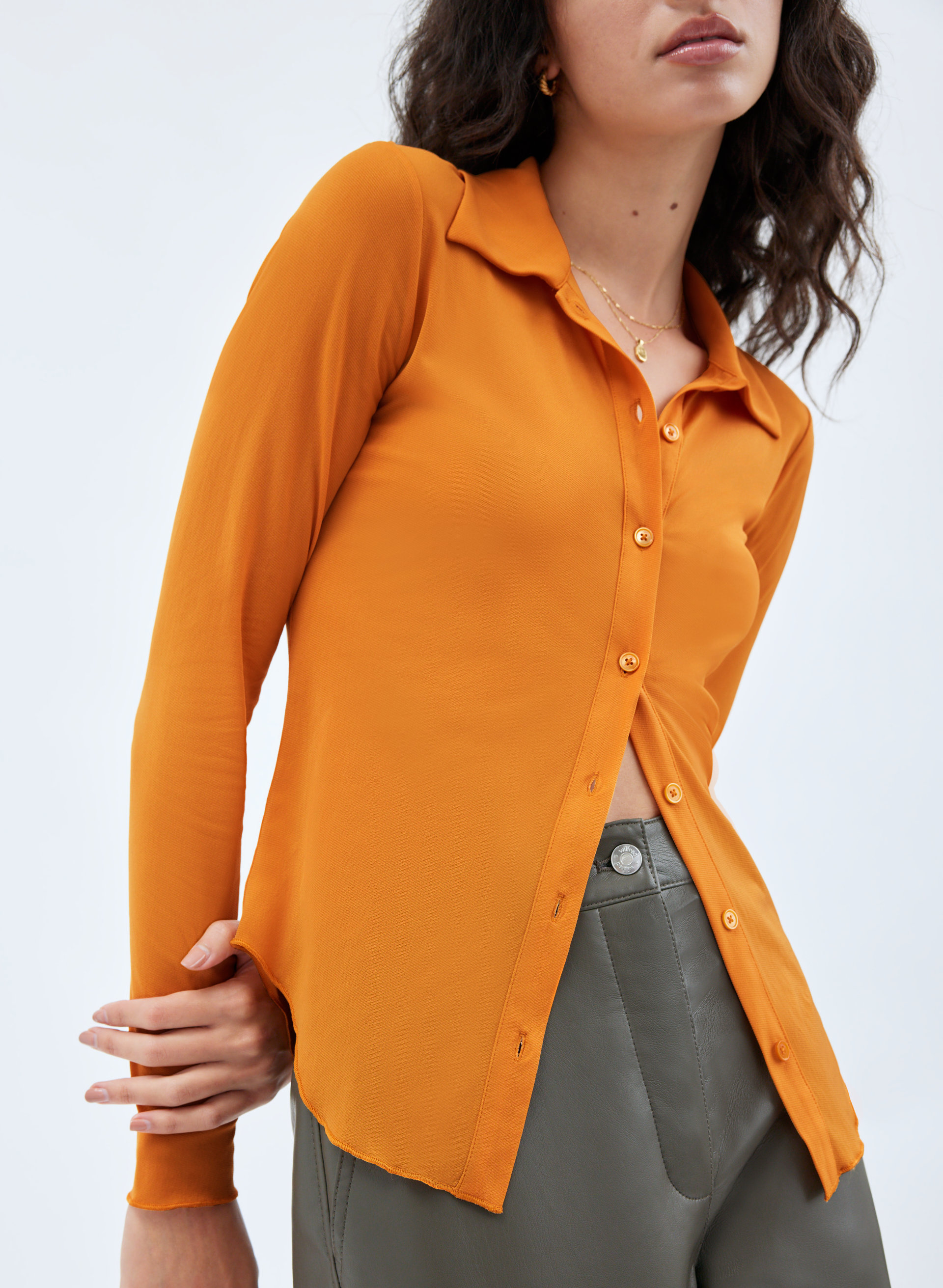 Pose Hip Longsleeve