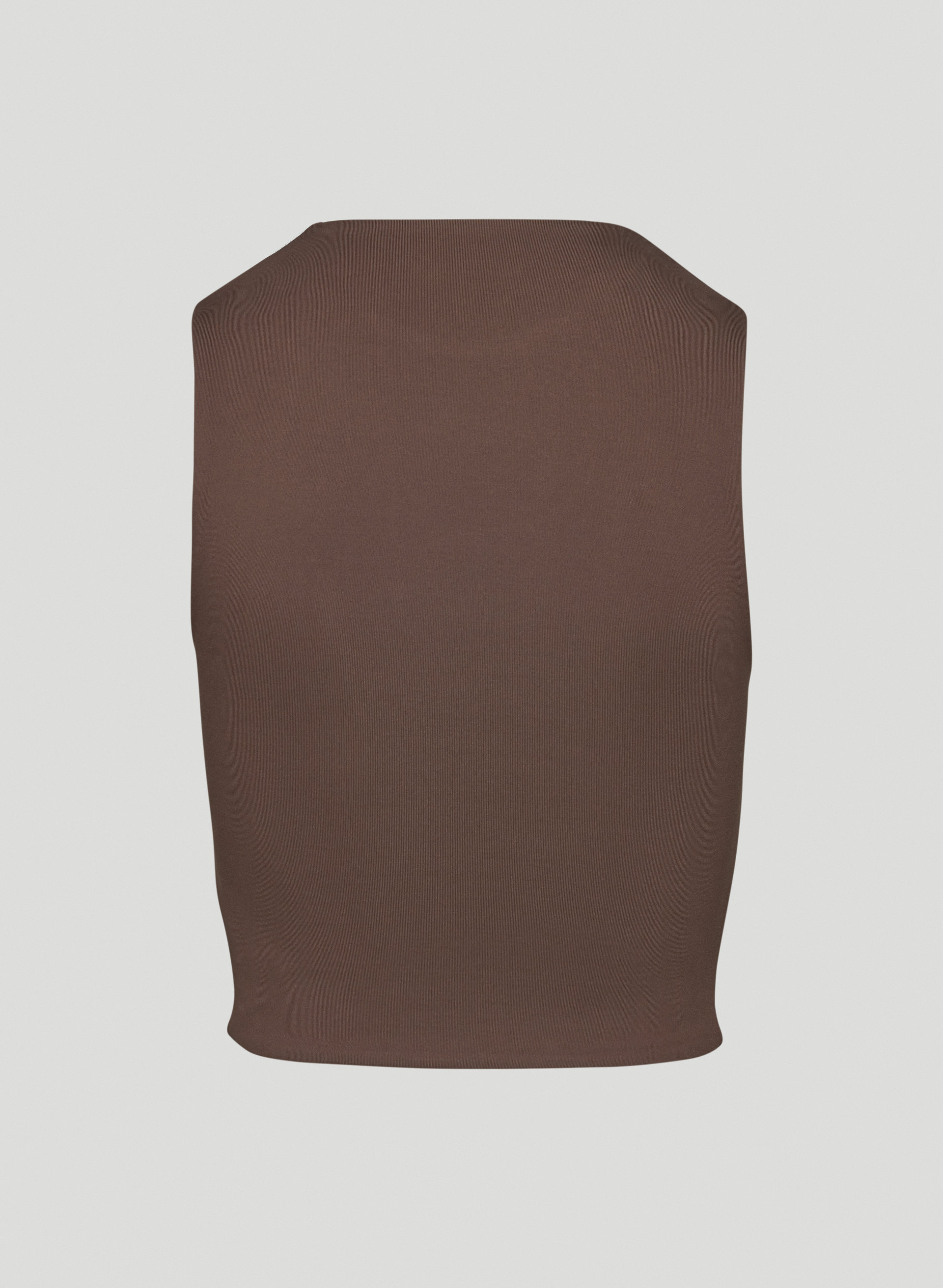 Contour Tank