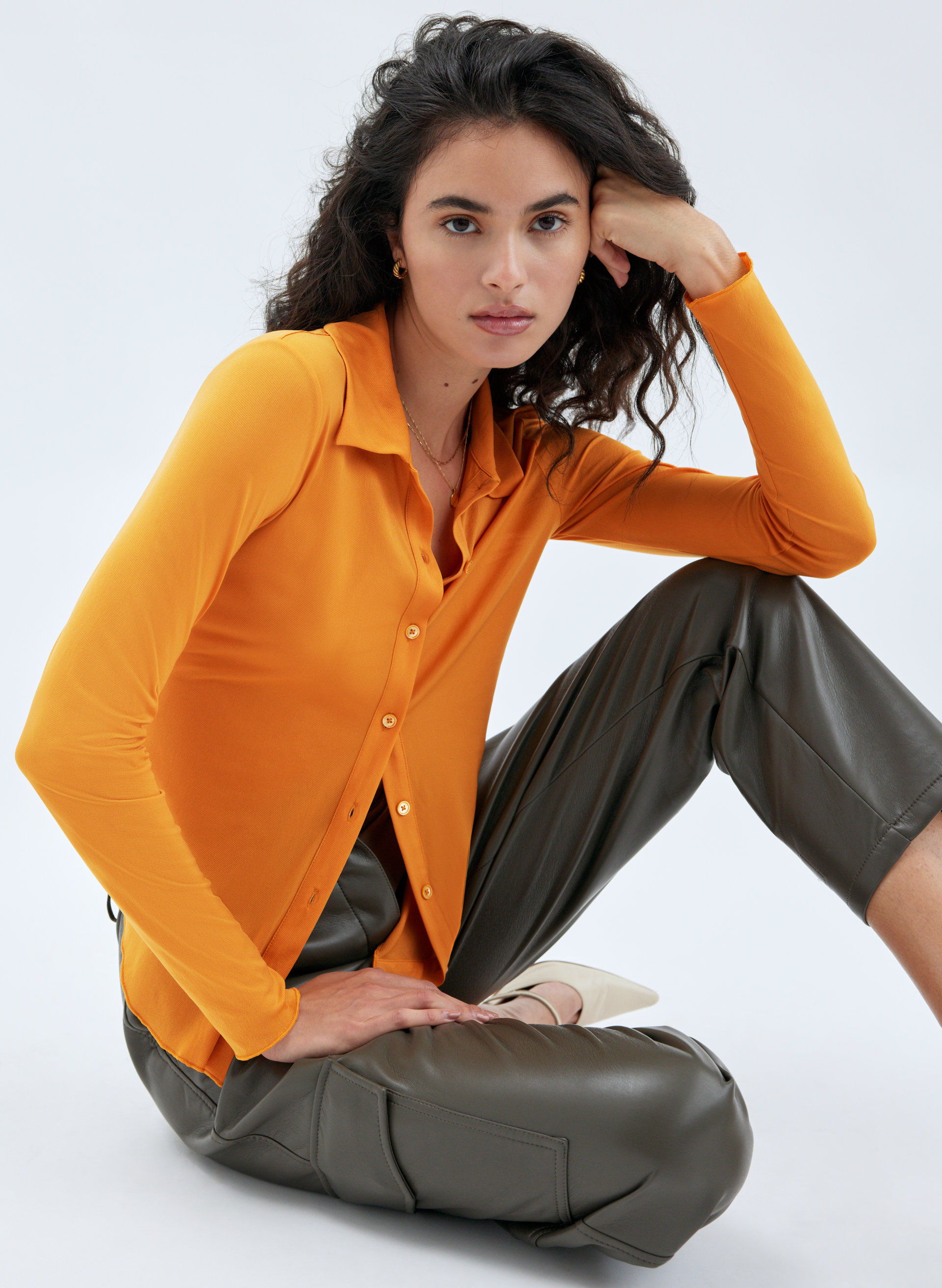 Pose Hip Longsleeve