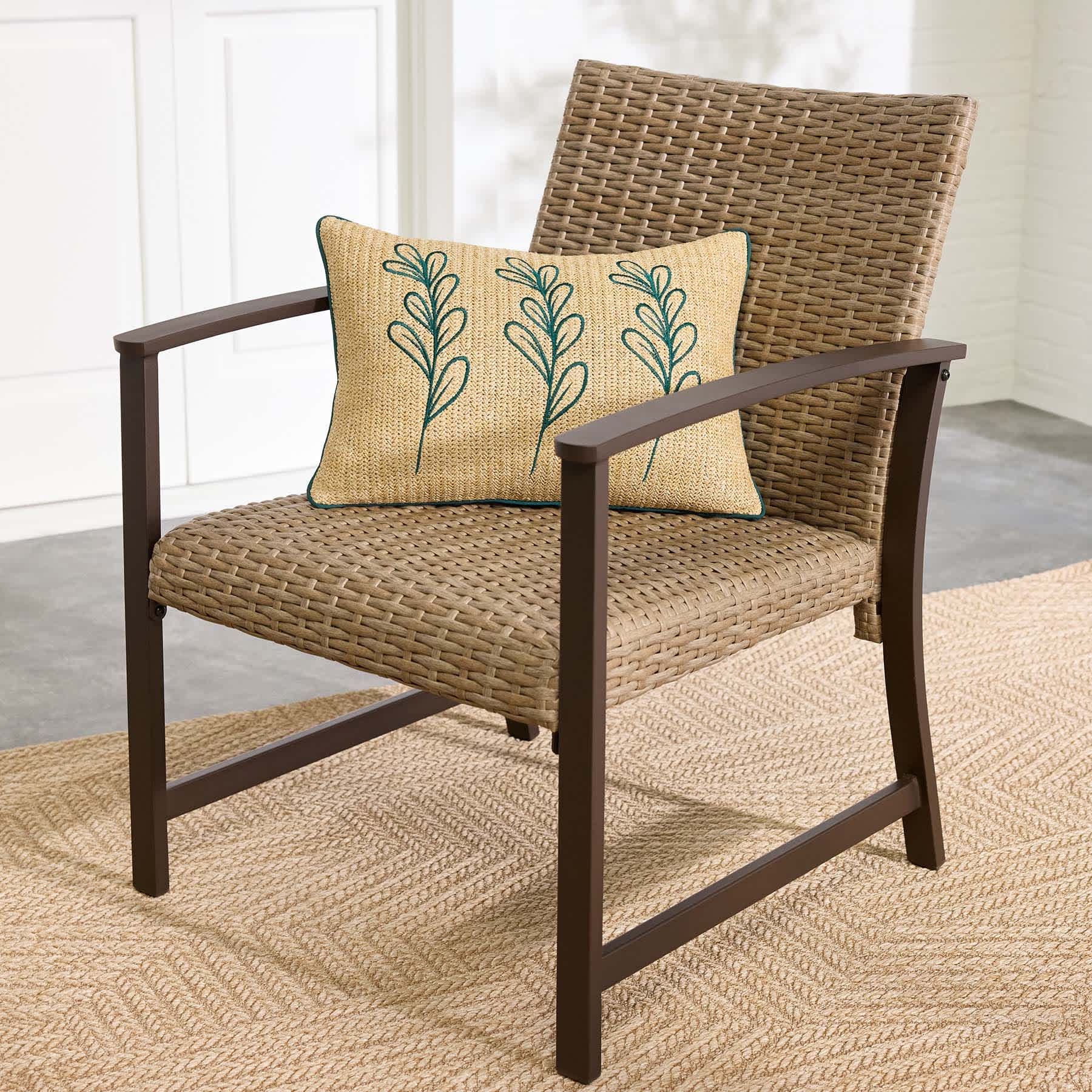 Honeybloom Leaf Hermosa Lumbar Outdoor Throw Pillow, 14x20