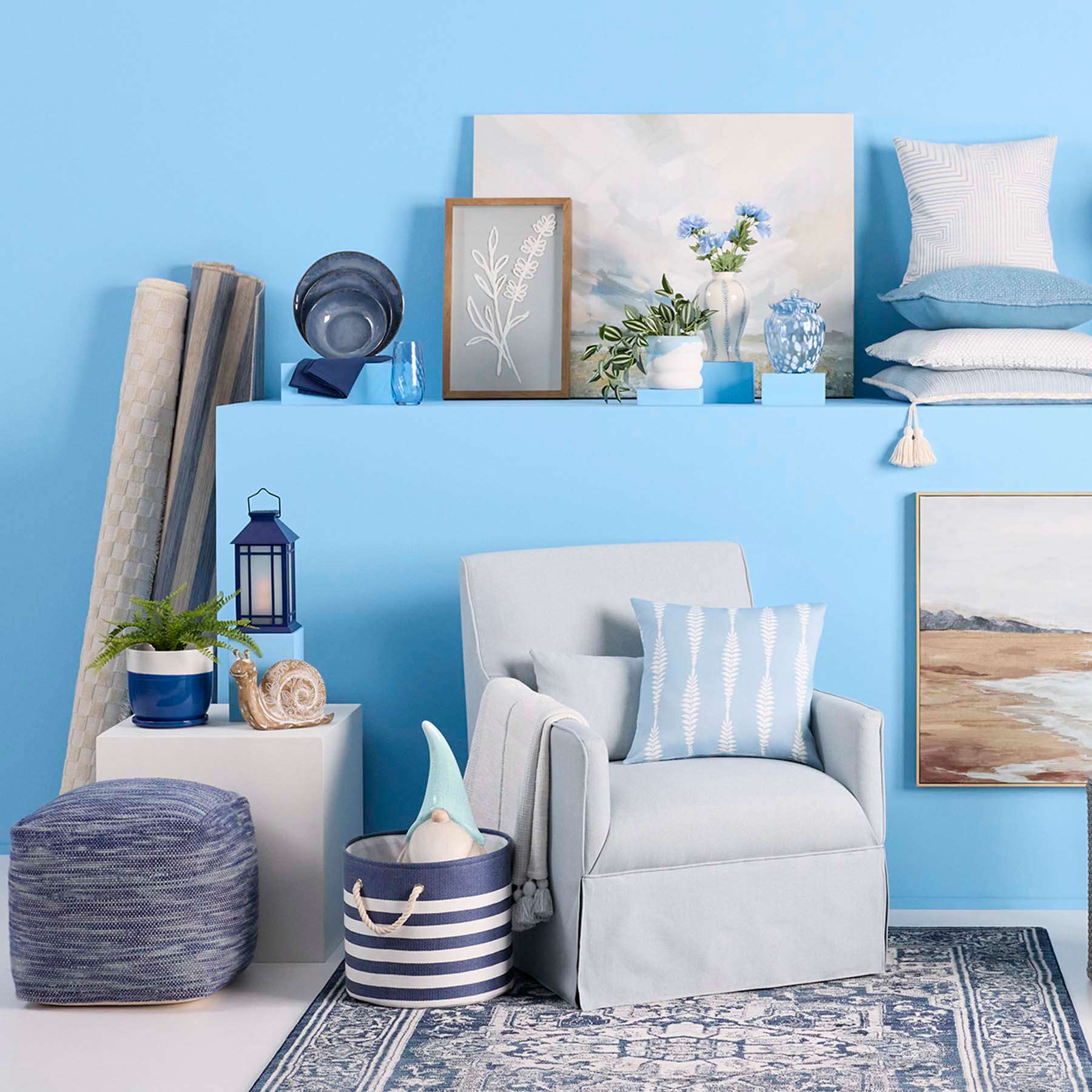 Providence Smith Swivel Accent Chair, Blue