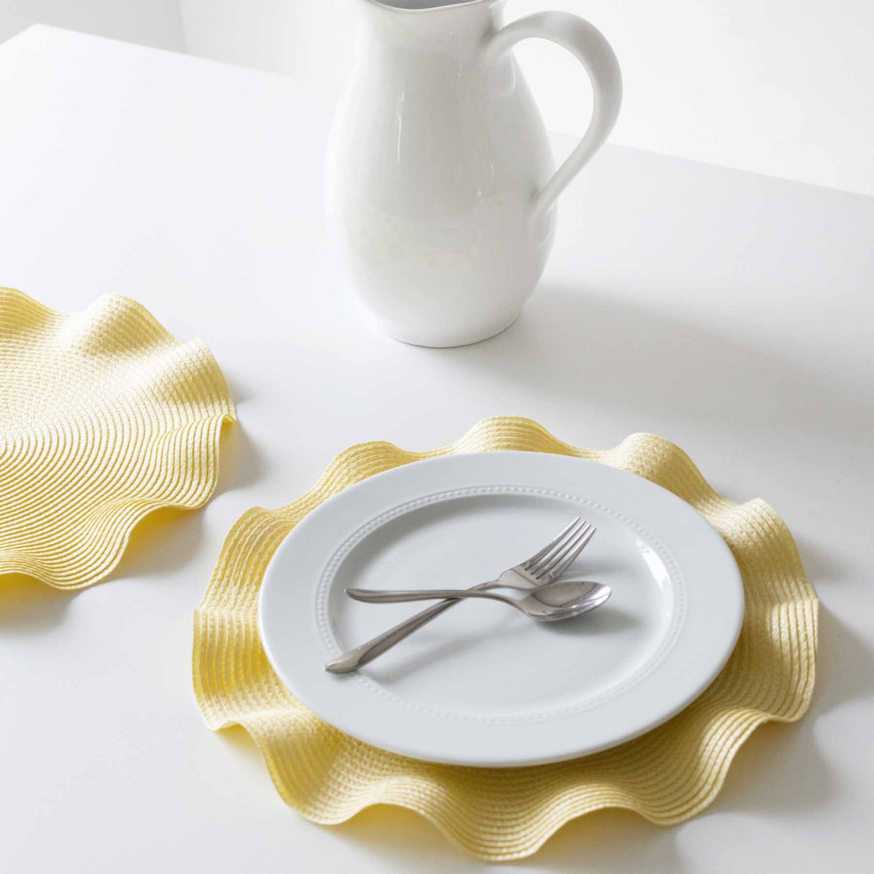 Lemonade Yellow Victorian Ruffled Round Placemat, 15"