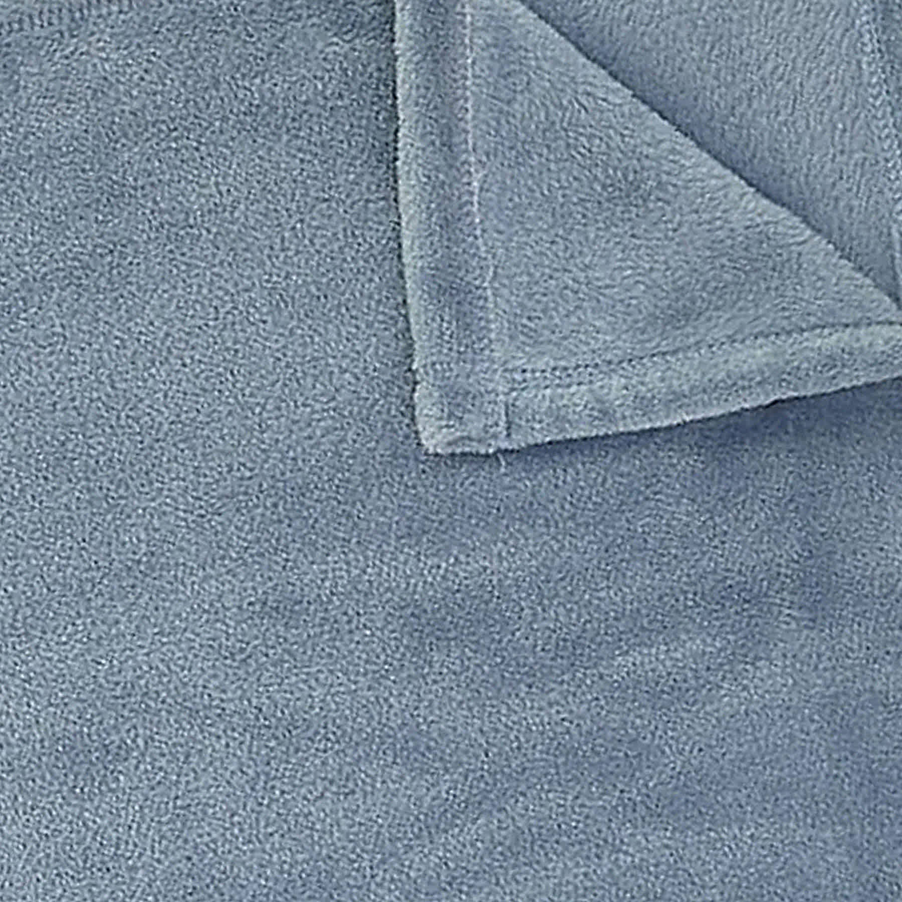 Honeybloom Light Blue Plush Bed Blanket, Full/Queen