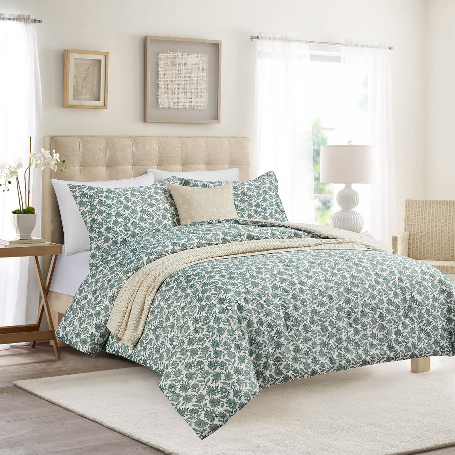 Honeybloom 5-Piece Folk Floral Print Comforter Set, Full/Queen