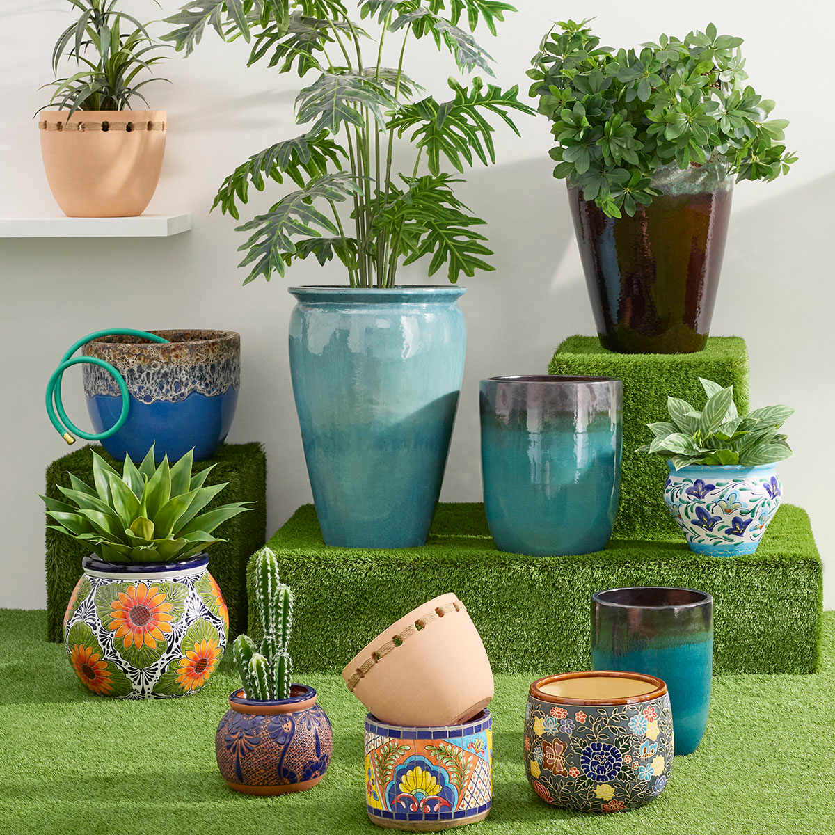 Arcadia Aqua Ceramic Outdoor Planter, Large
